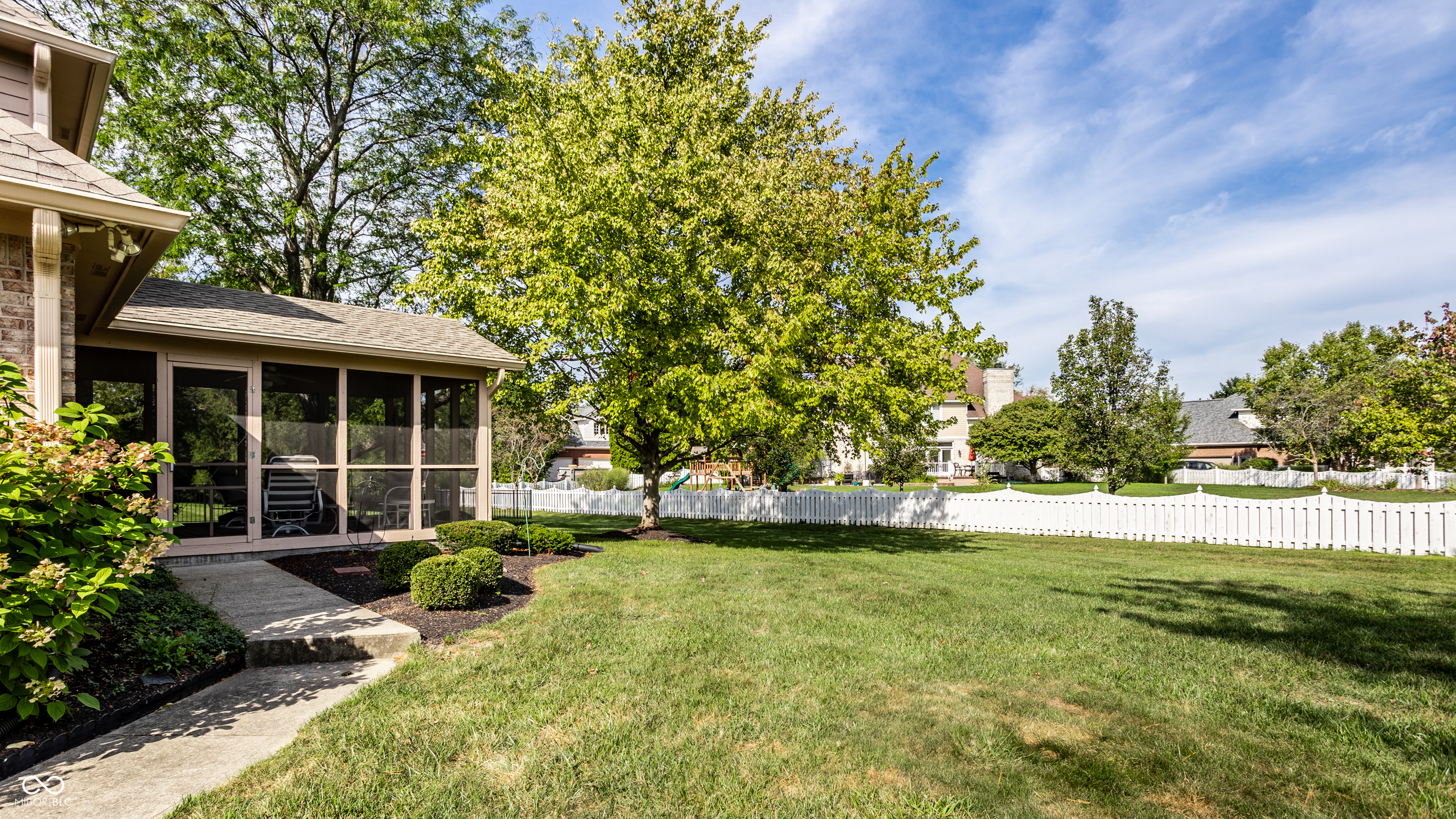 10415 Woods Edge Drive