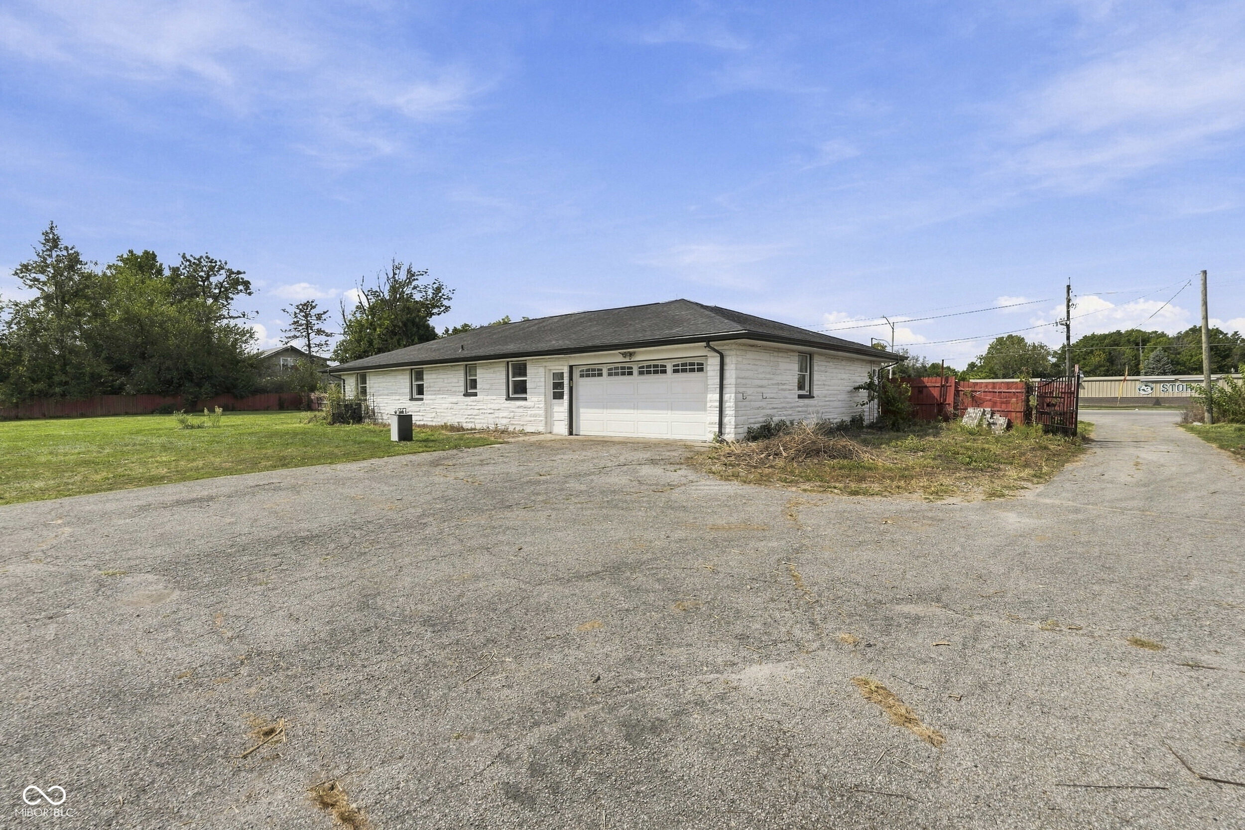 2915 N Mitthoefer Road