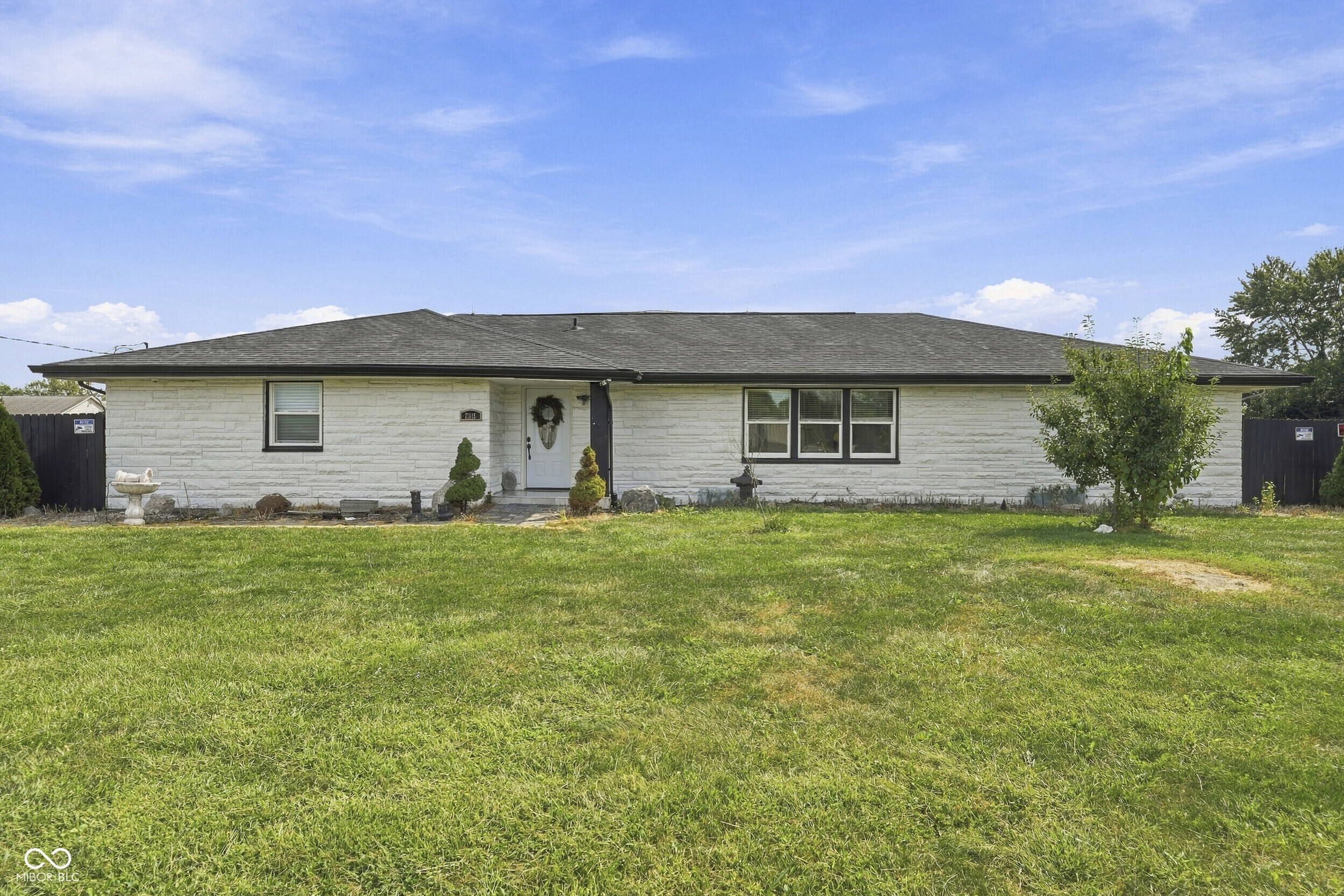 2915 N Mitthoefer Road
