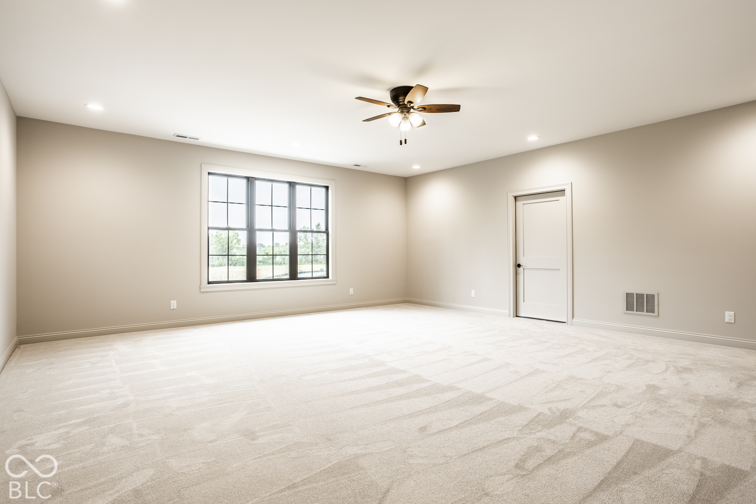 15721 Vantage Court