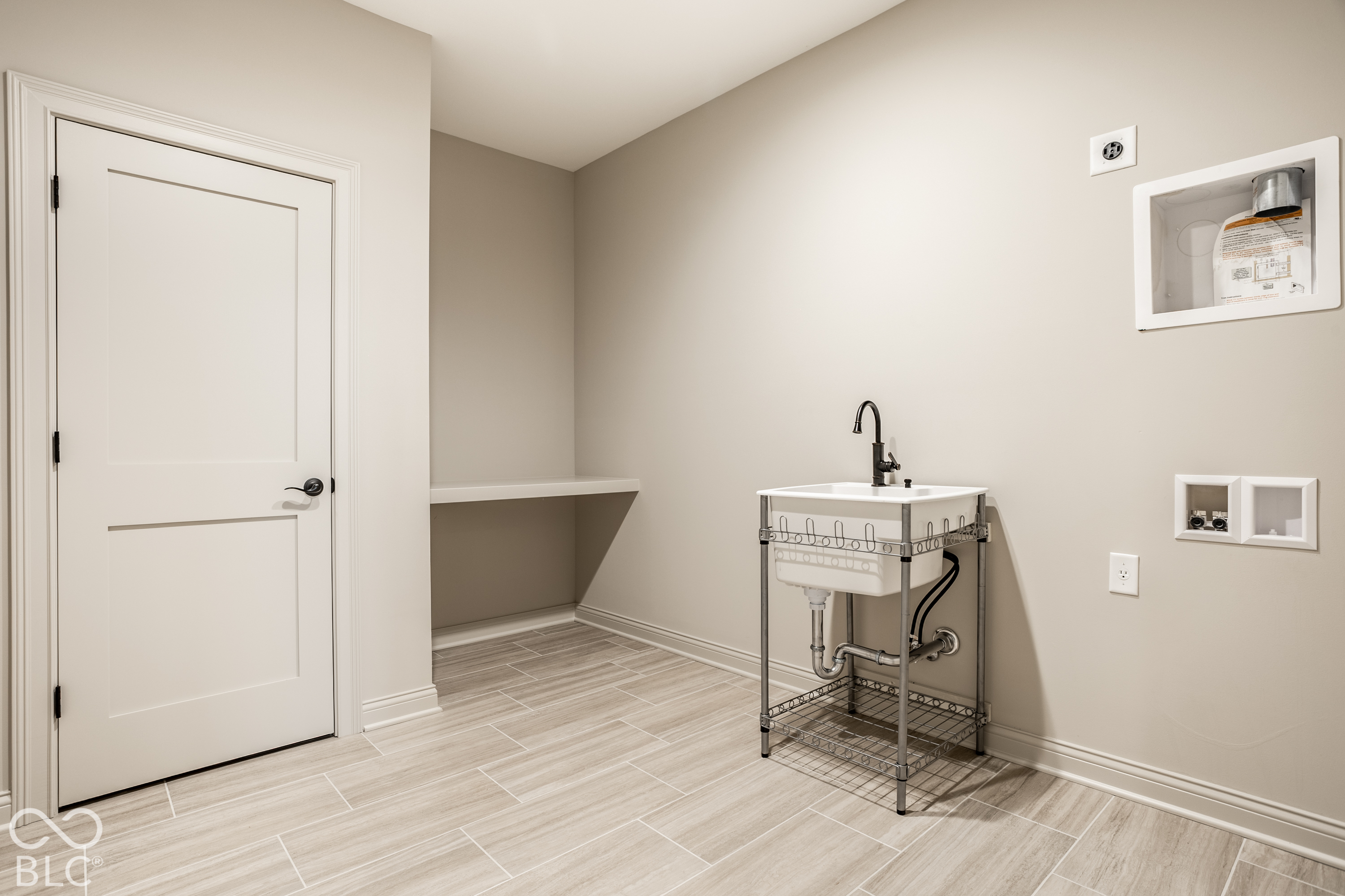 15721 Vantage Court