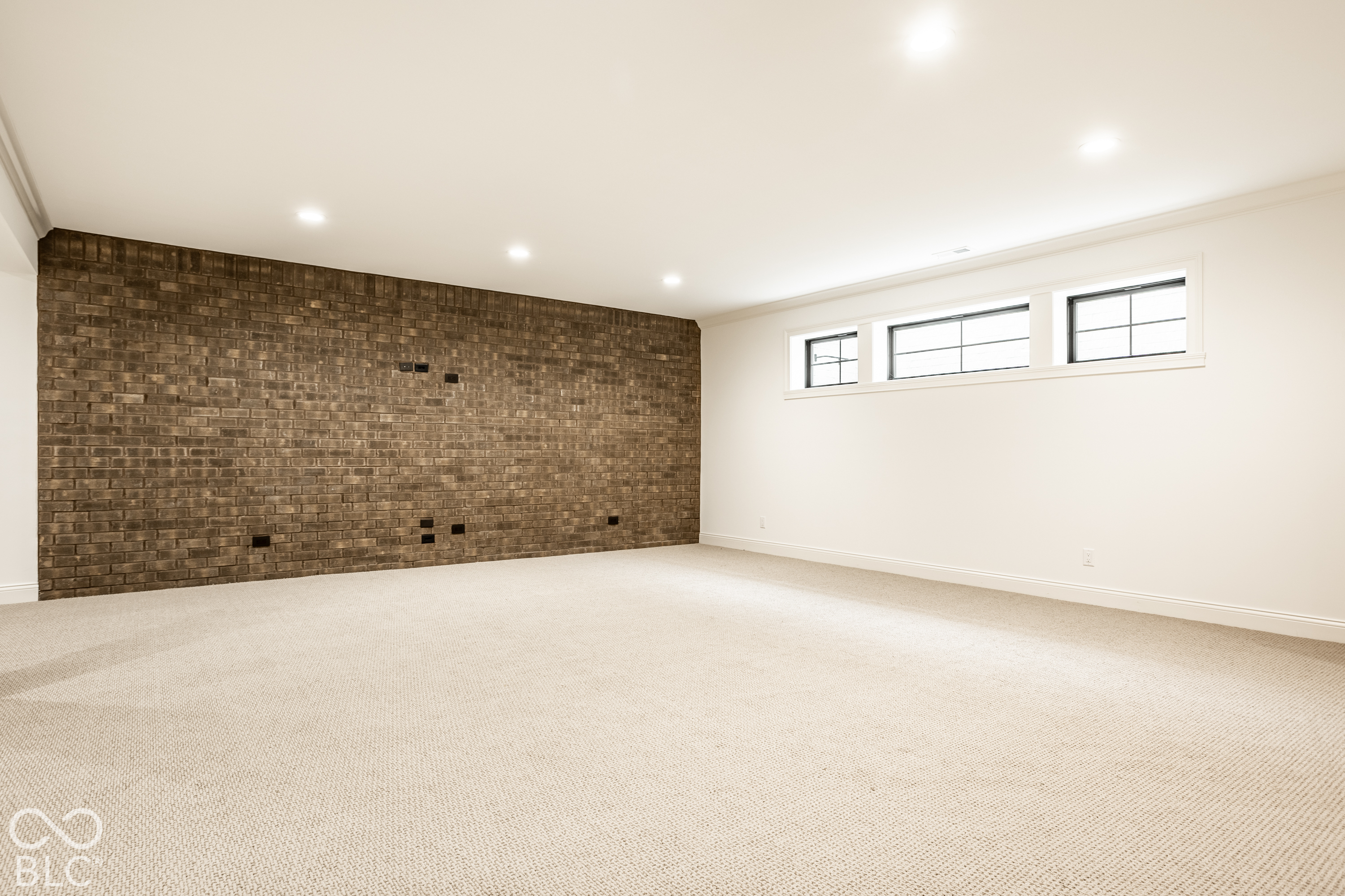15721 Vantage Court