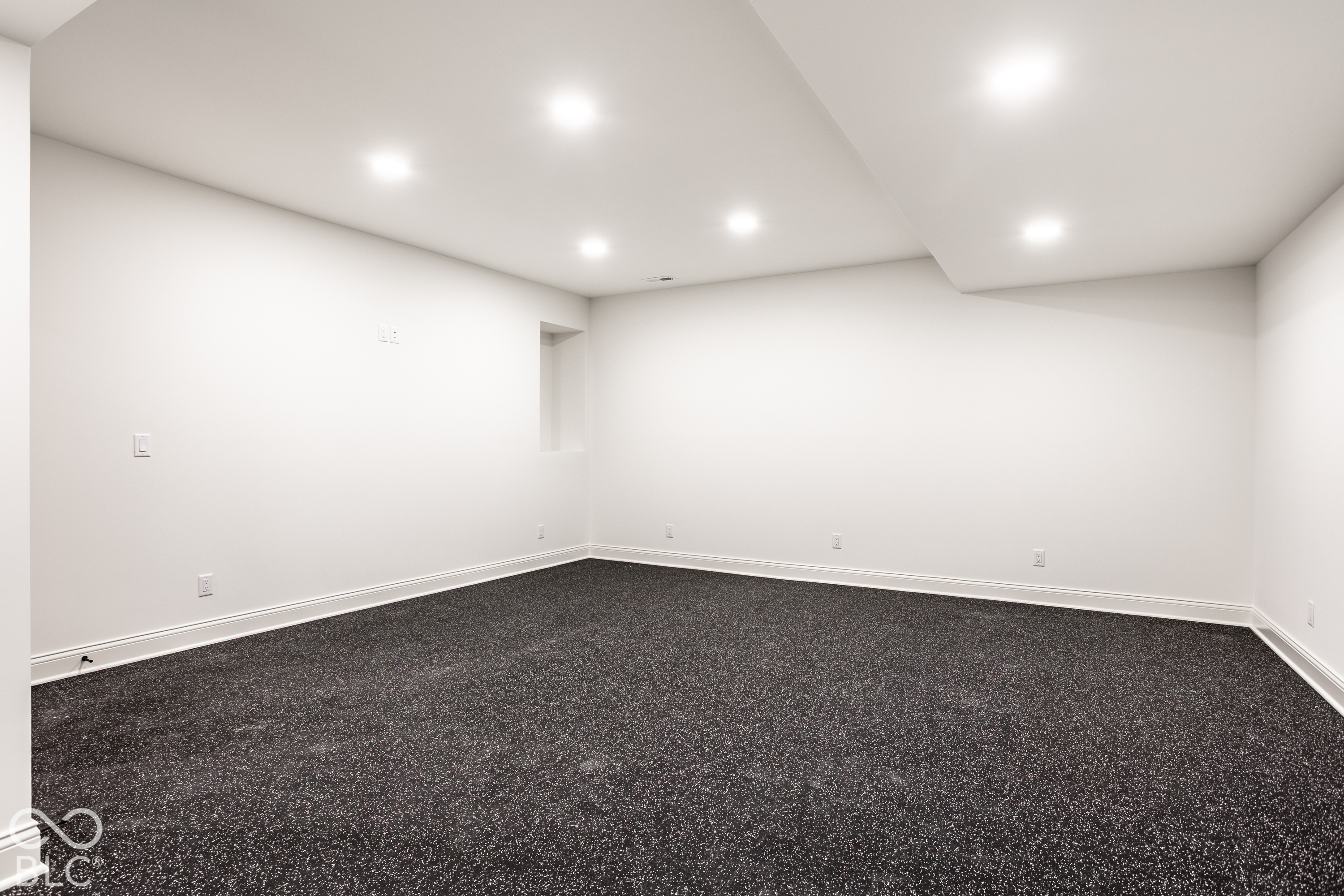 15721 Vantage Court