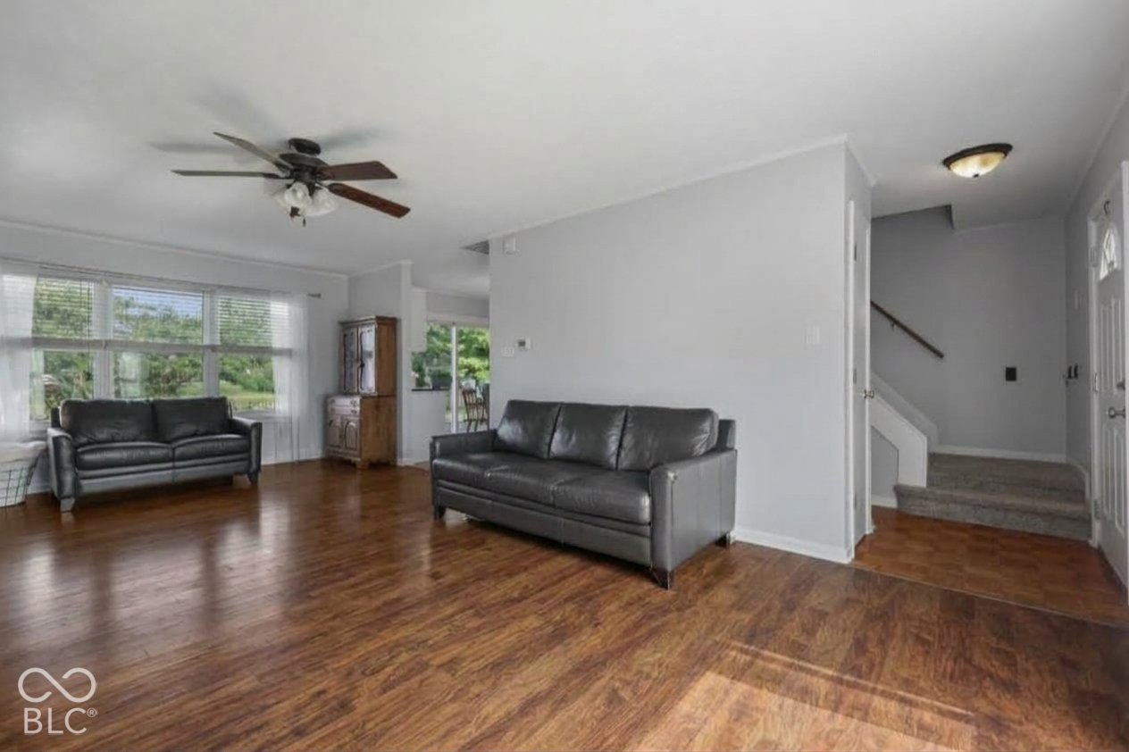 8465 Summertree