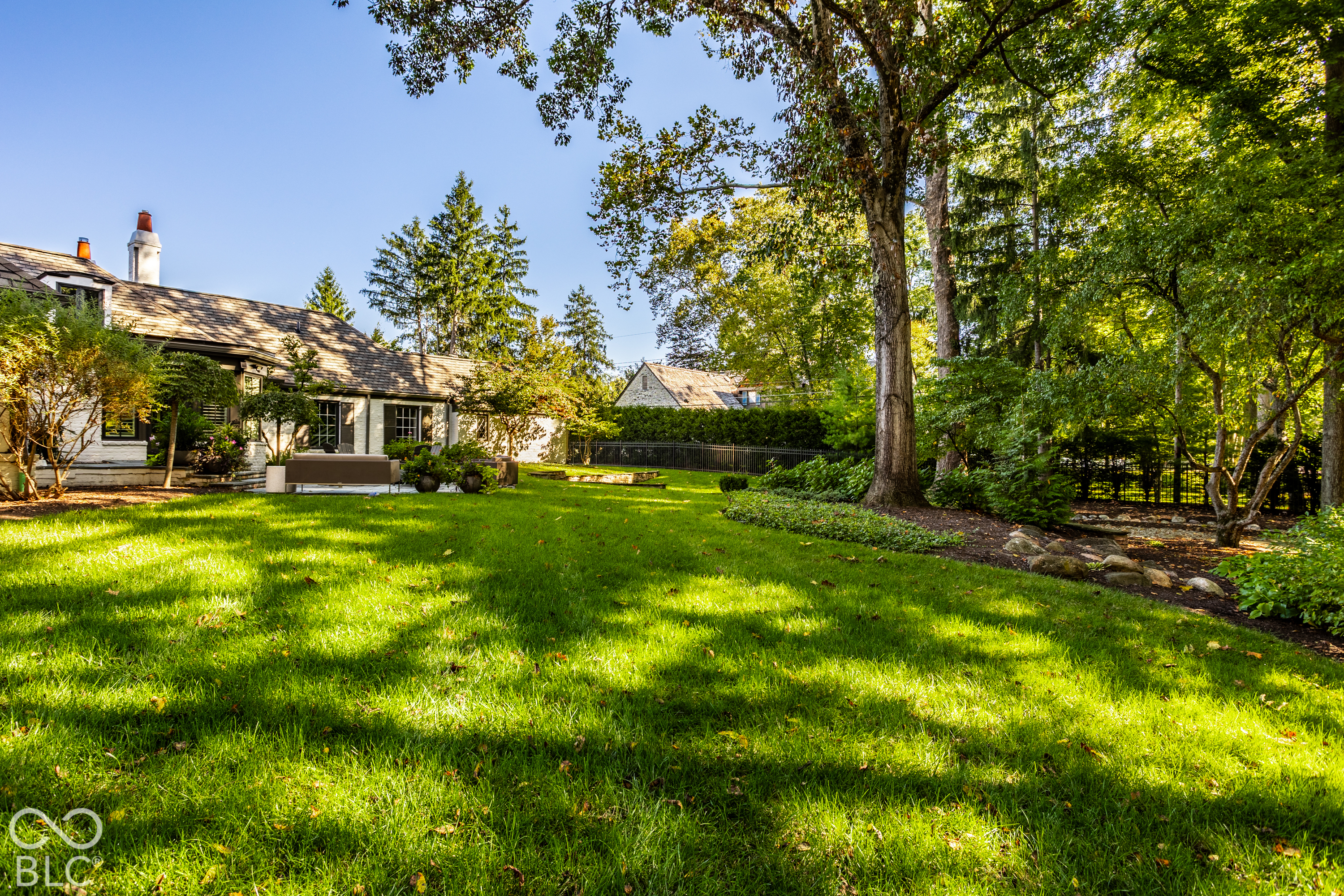 7951 Meridian Hills Lane