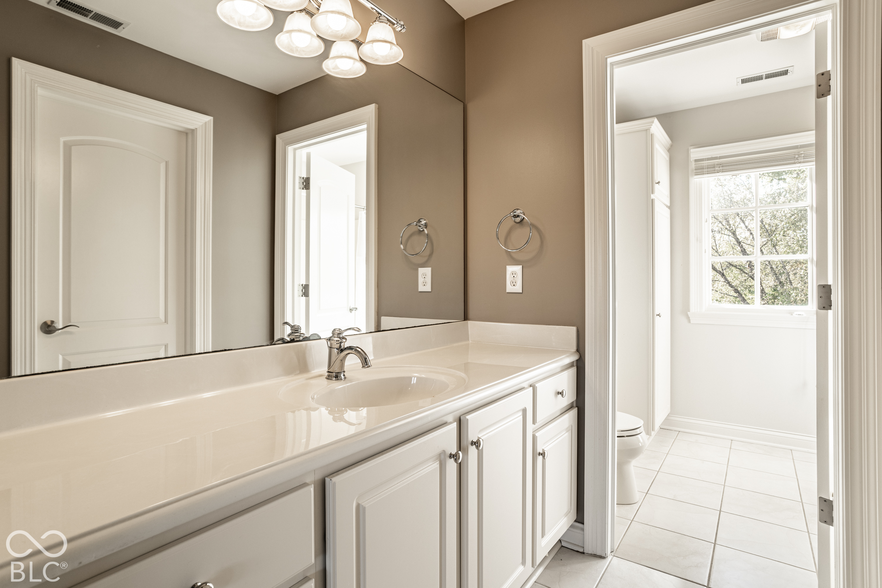 3404 Walnut Creek Court