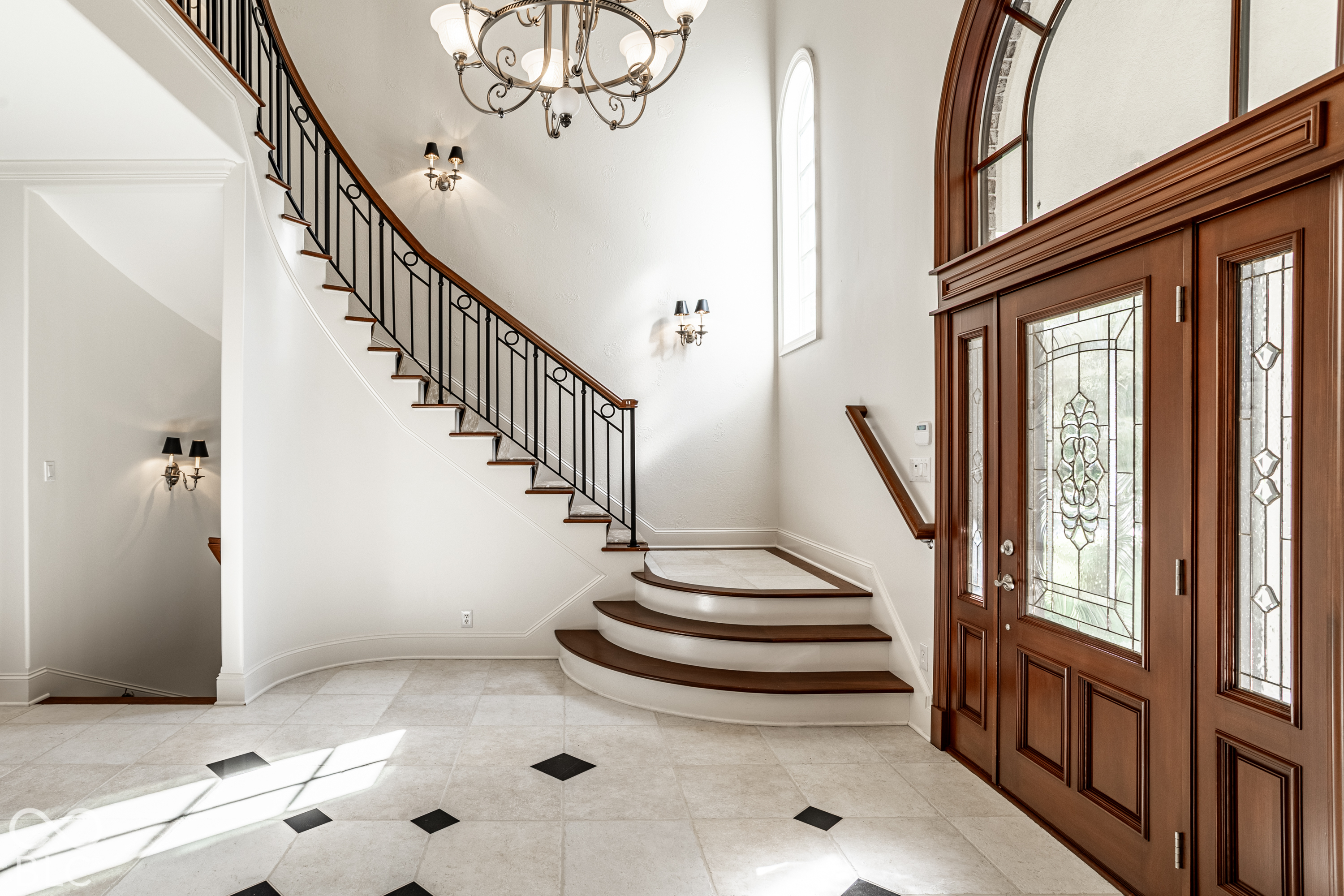 3404 Walnut Creek Court