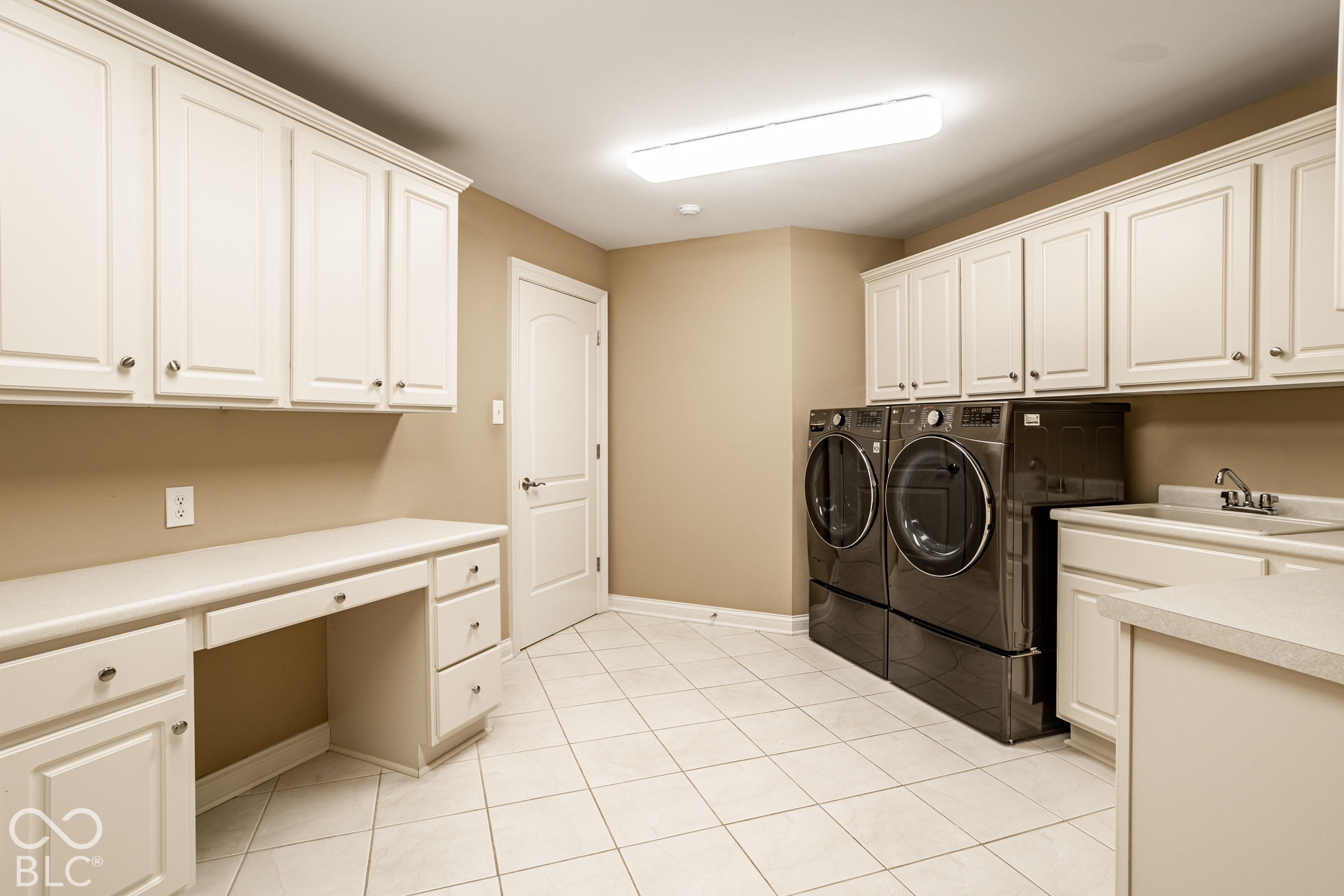 3404 Walnut Creek Court
