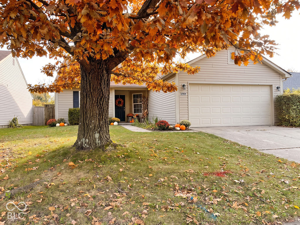 1052 Halifax Lane Indianapolis In Us 46231 Mbr22130960