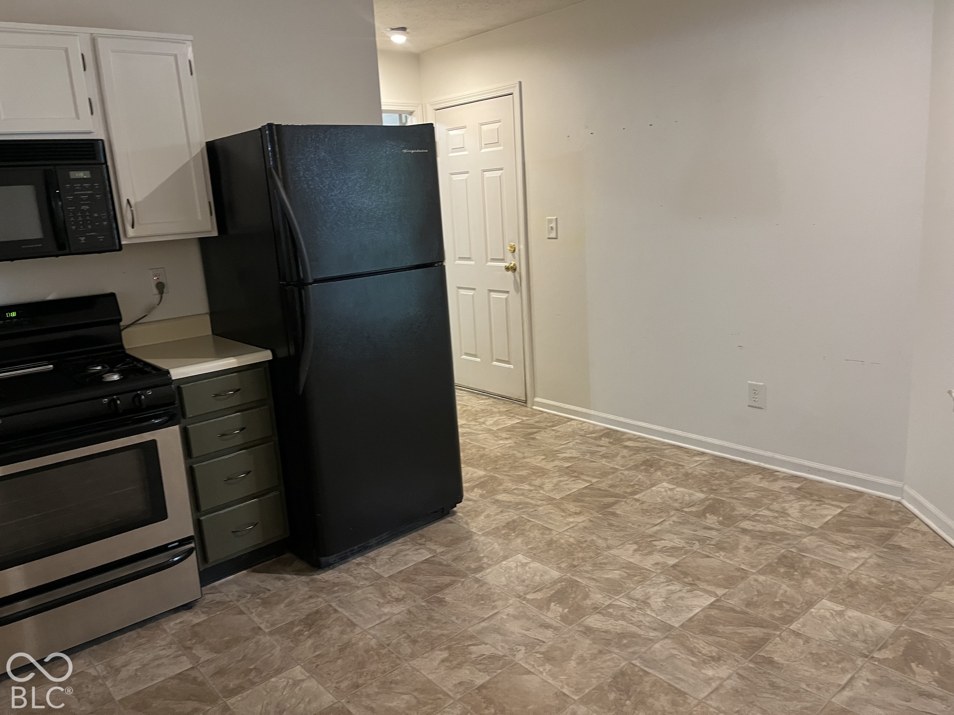 1052 Halifax Lane