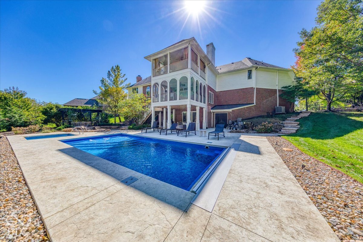 13855 Coldwater Drive