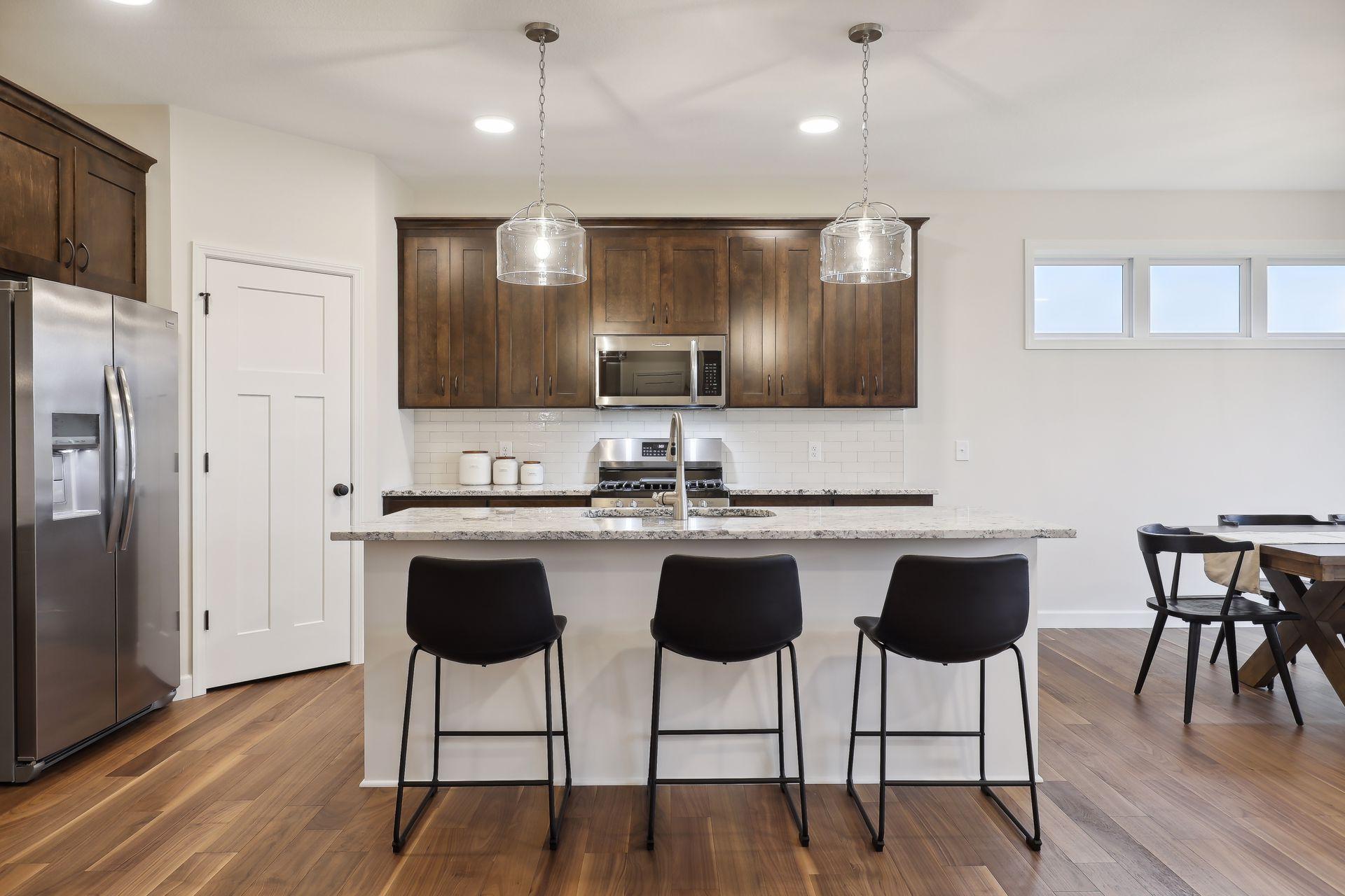 17941 Gresford Lane