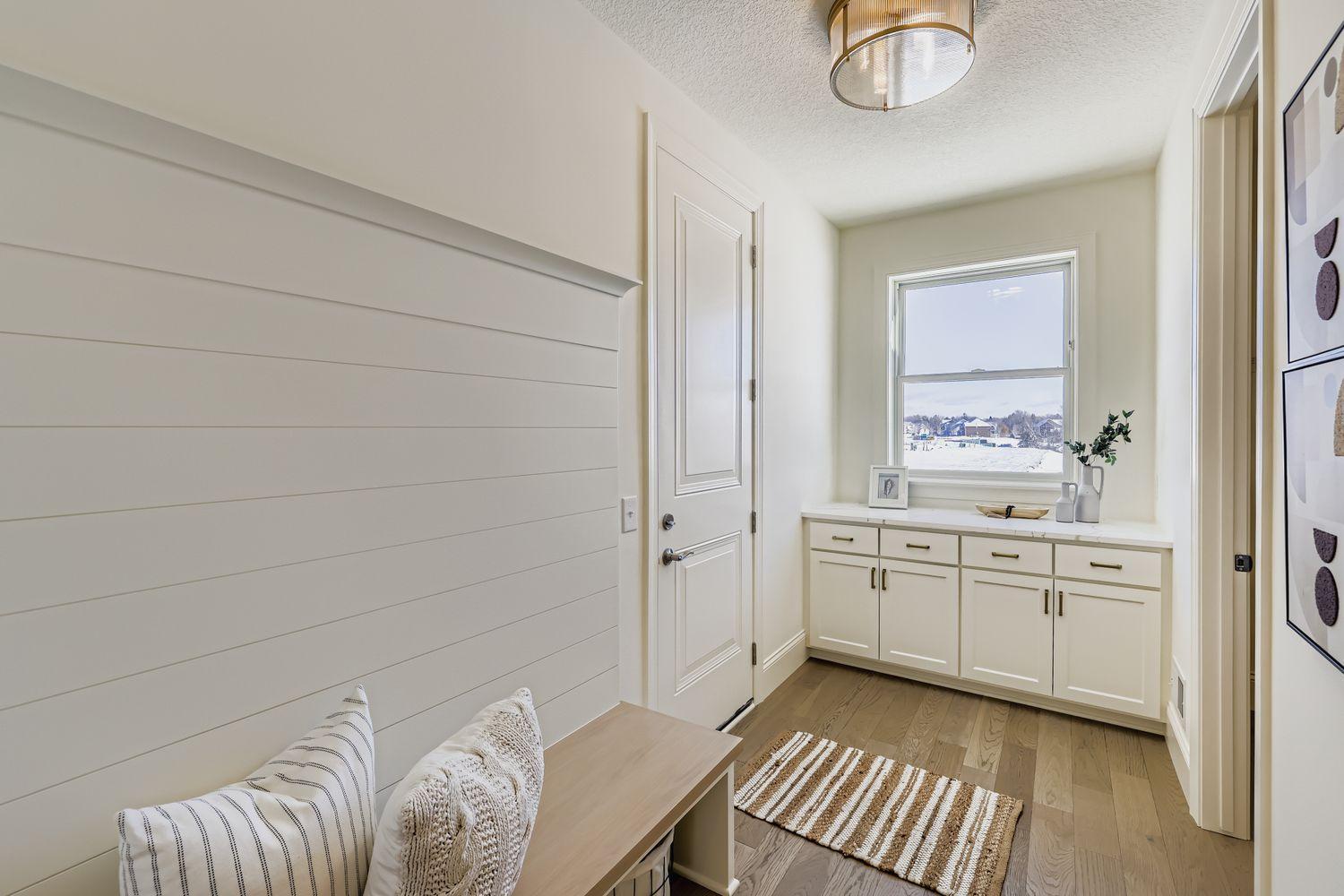 3175 Winfield Way SW