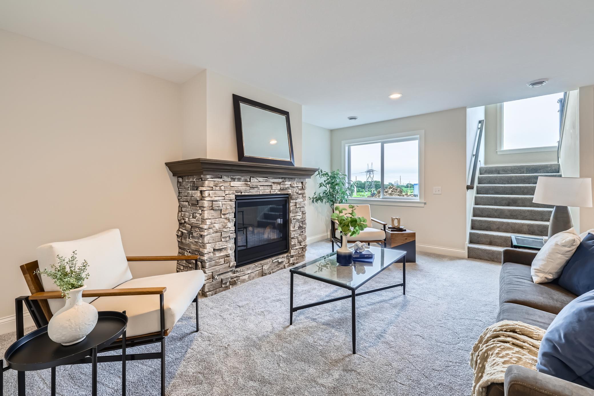 3184 Winfield Way SW