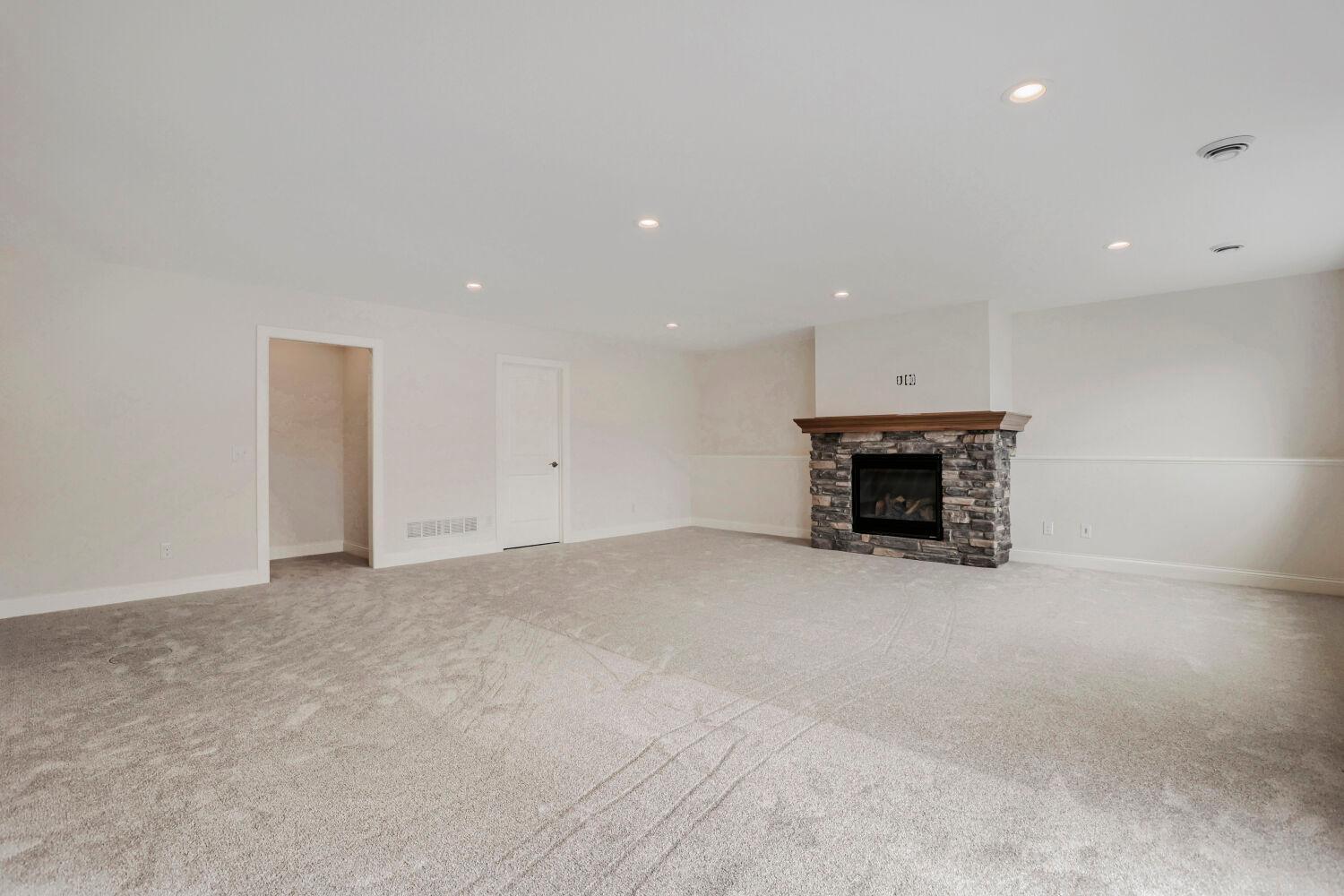 5349 178th Street W