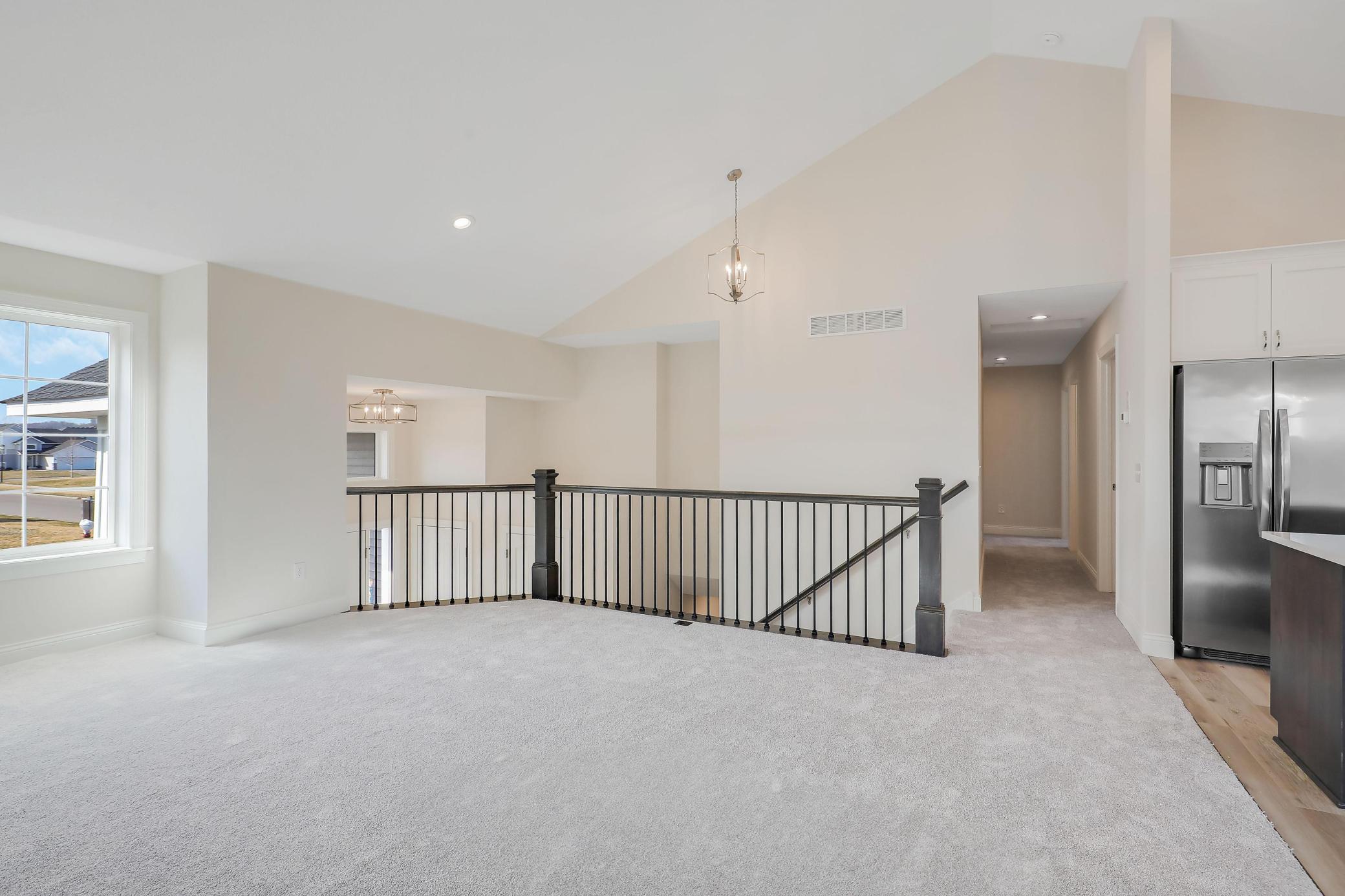 13601 Arrowhead Way