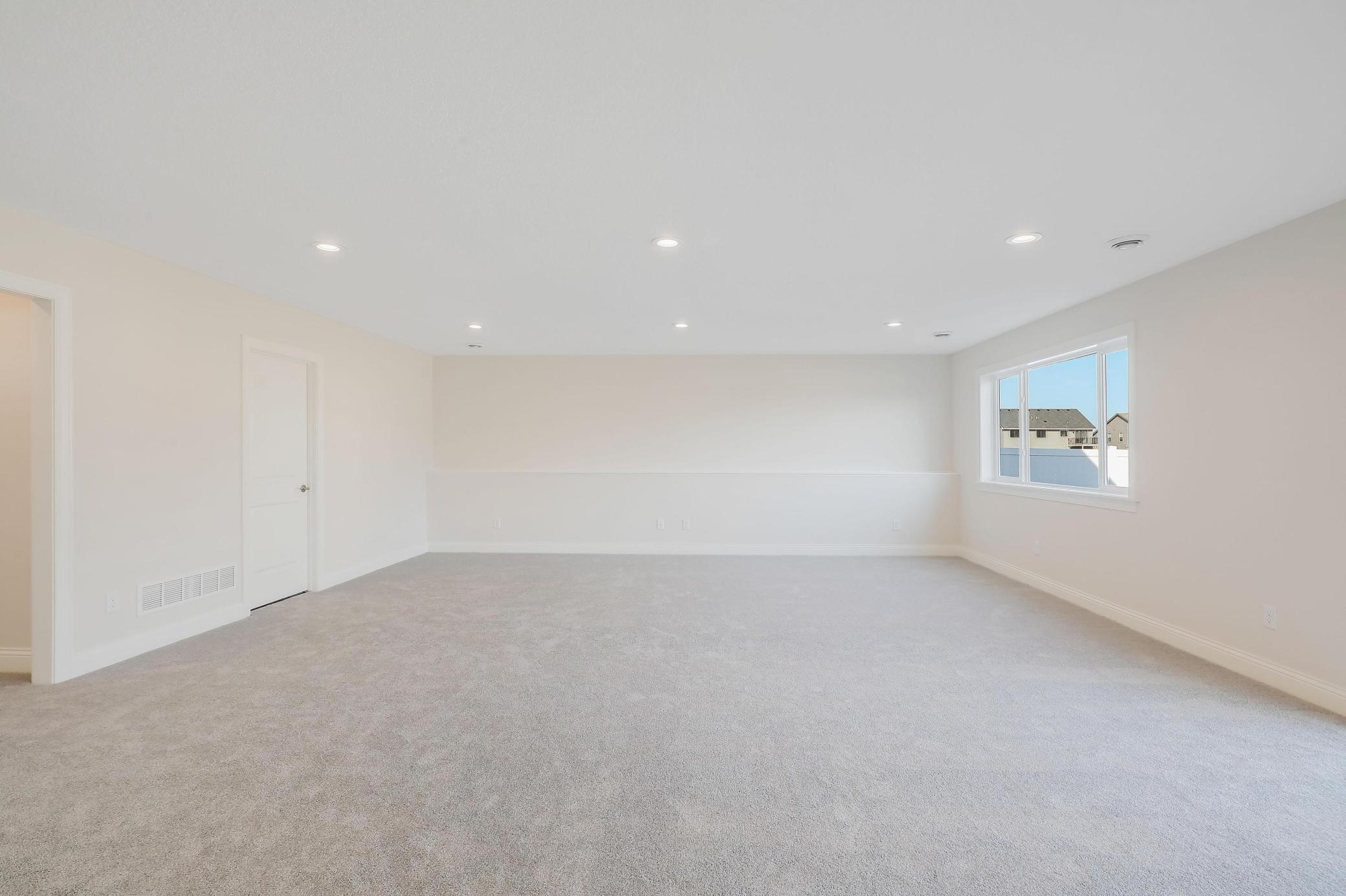 13601 Arrowhead Way