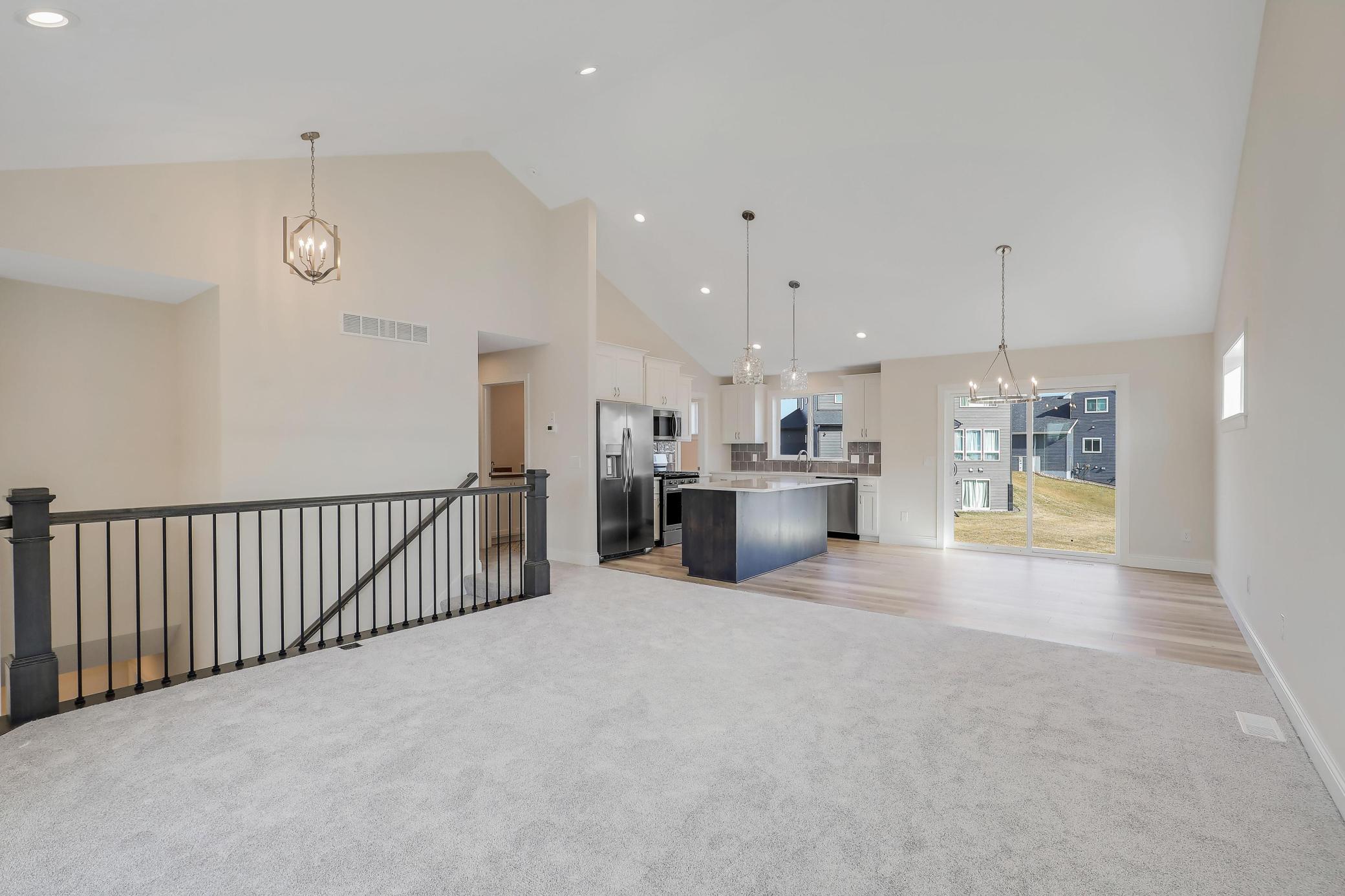 13601 Arrowhead Way