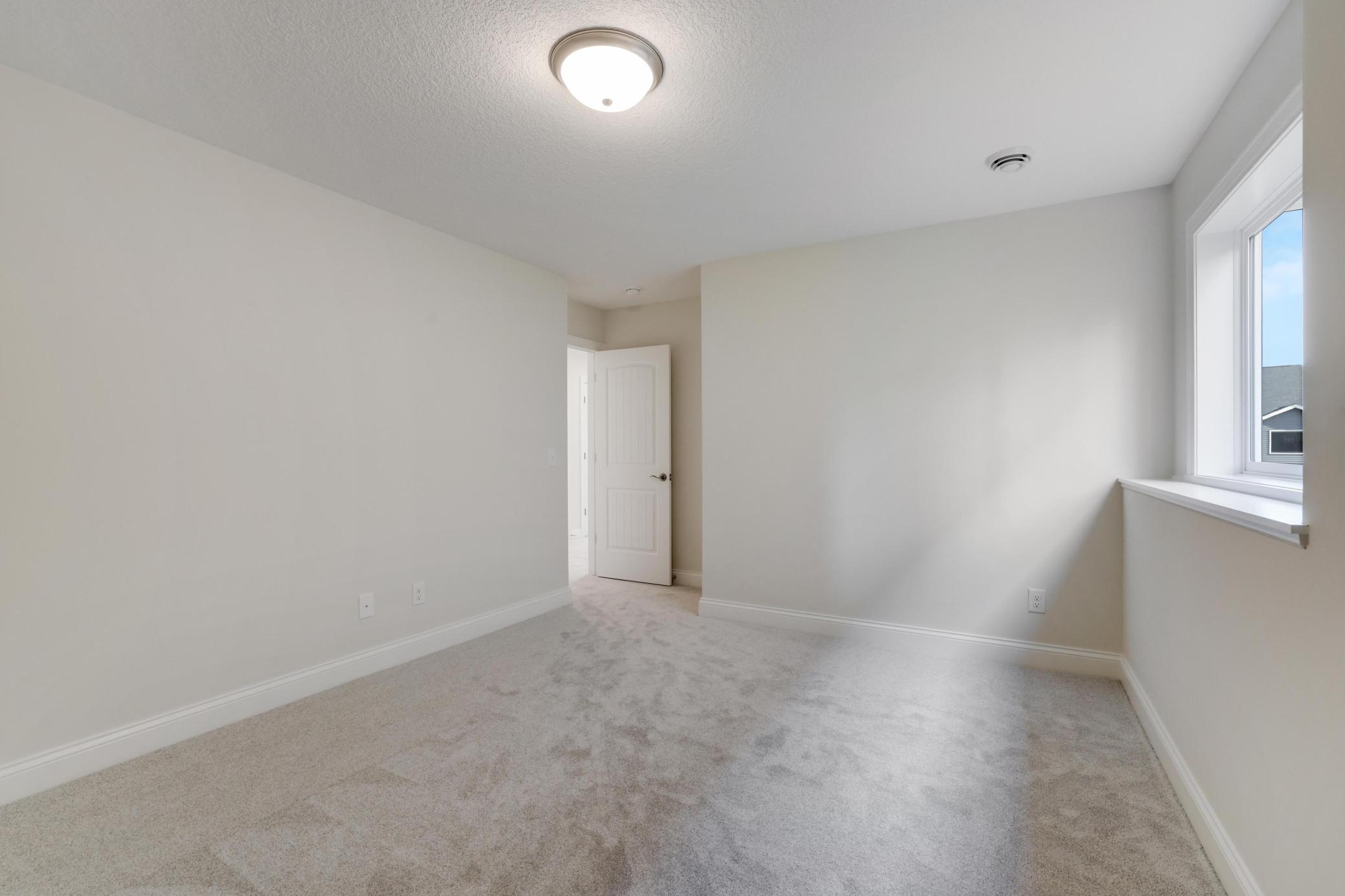 13822 Arrowhead Way