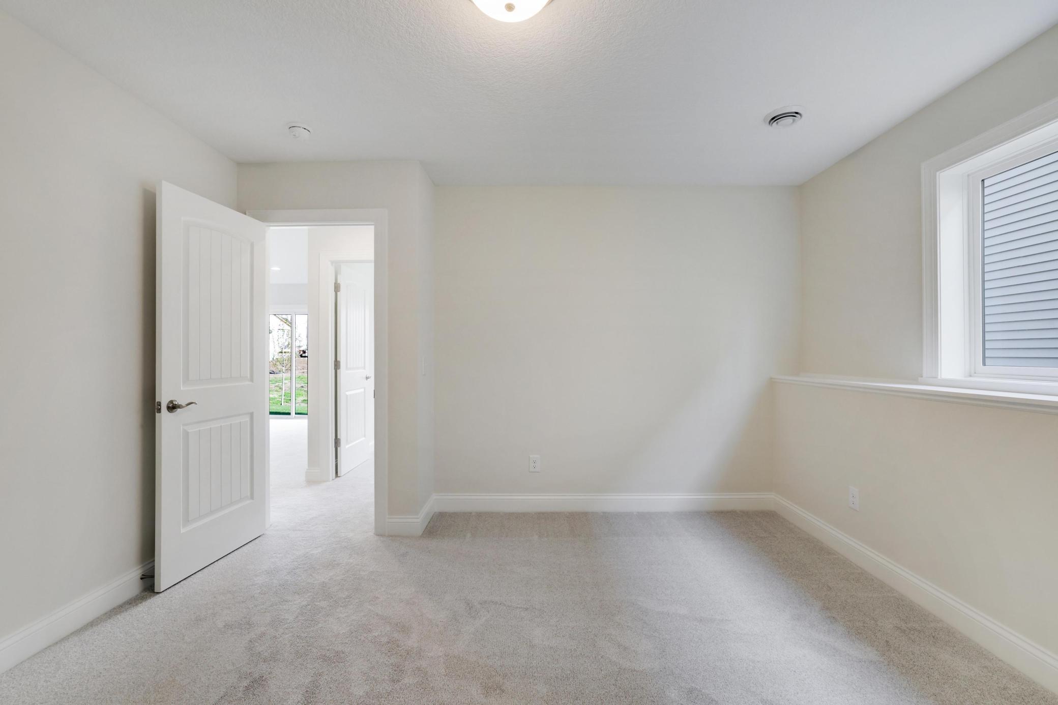 13822 Arrowhead Way