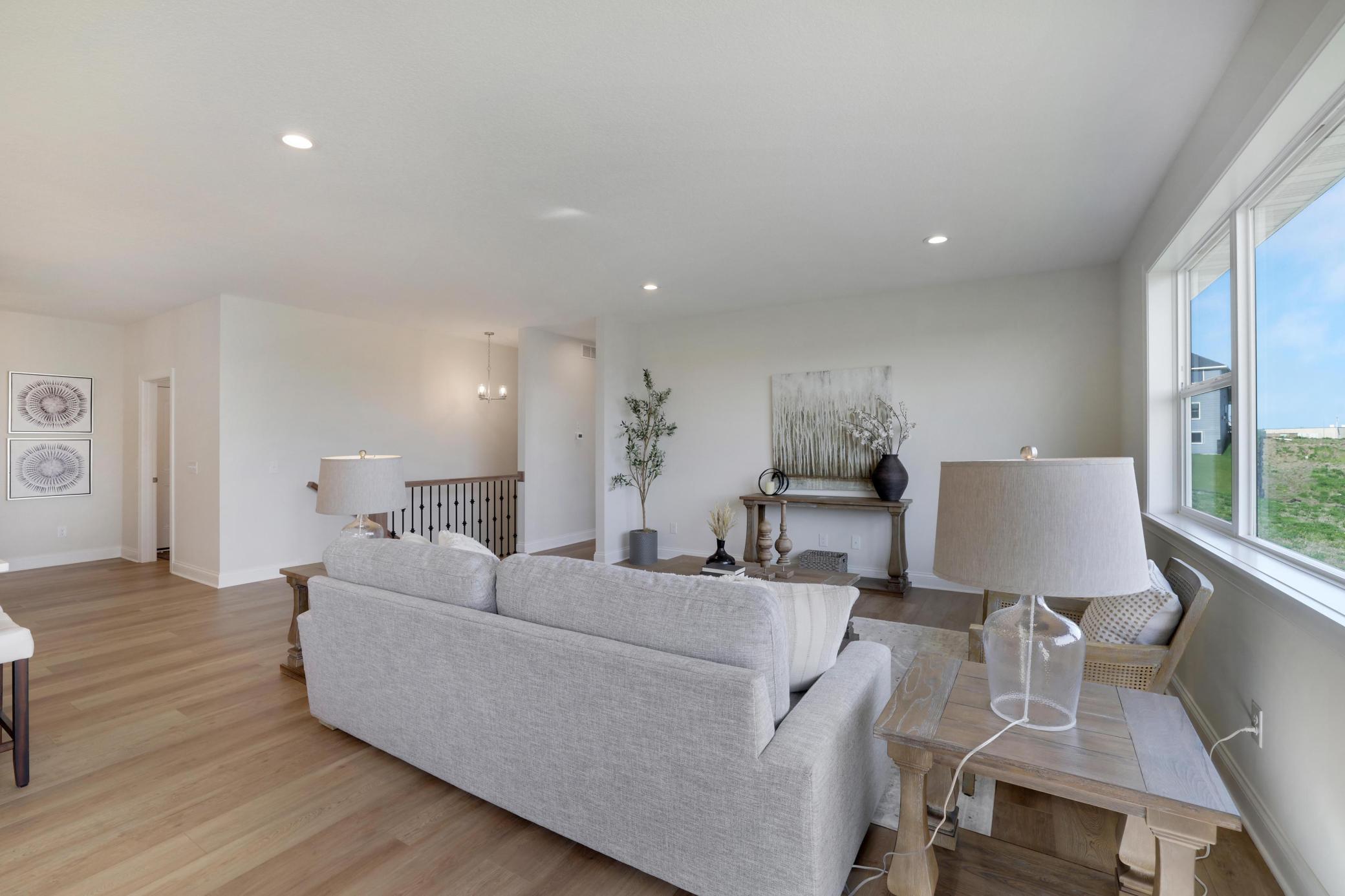 13822 Arrowhead Way