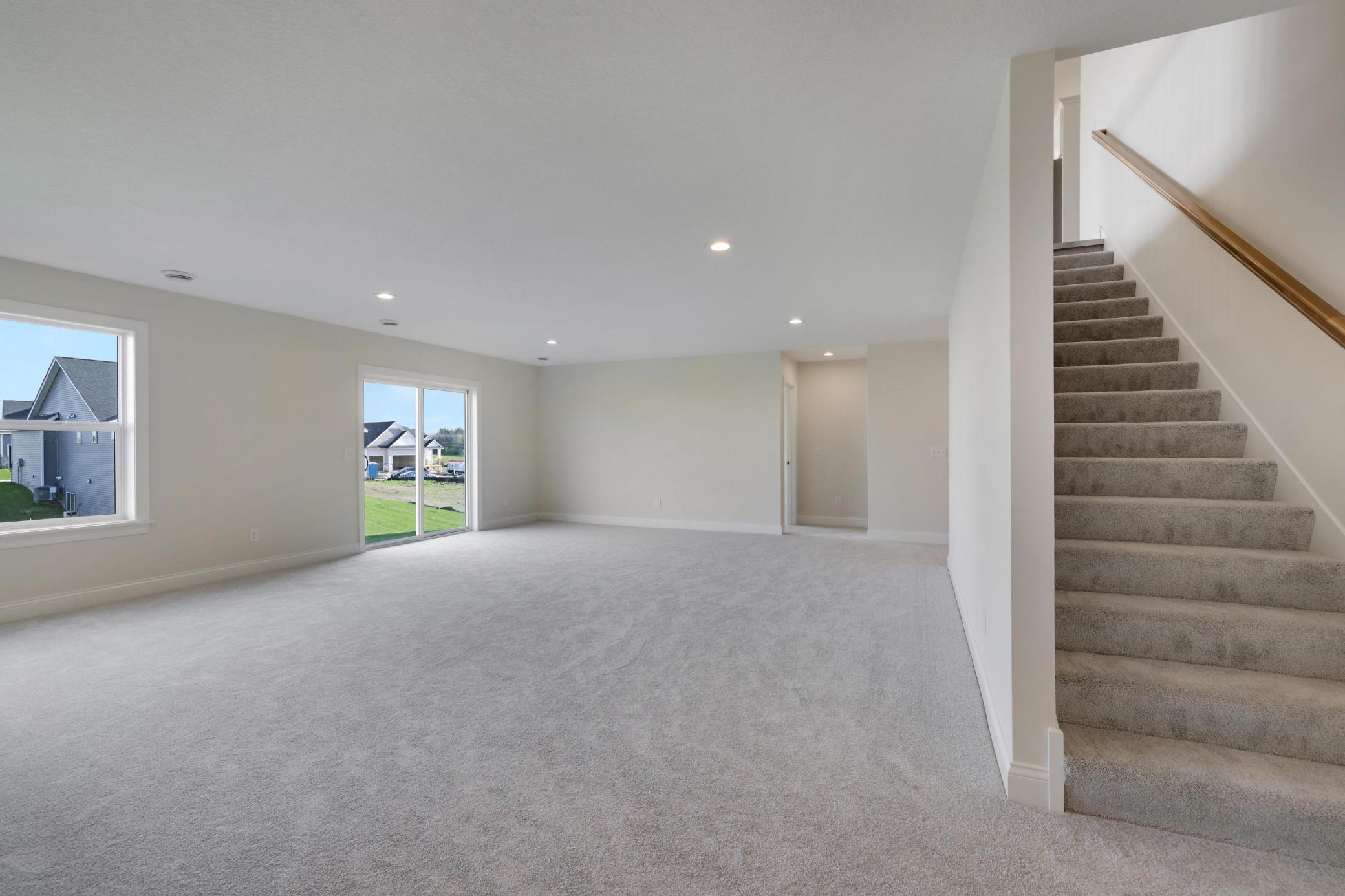 13822 Arrowhead Way