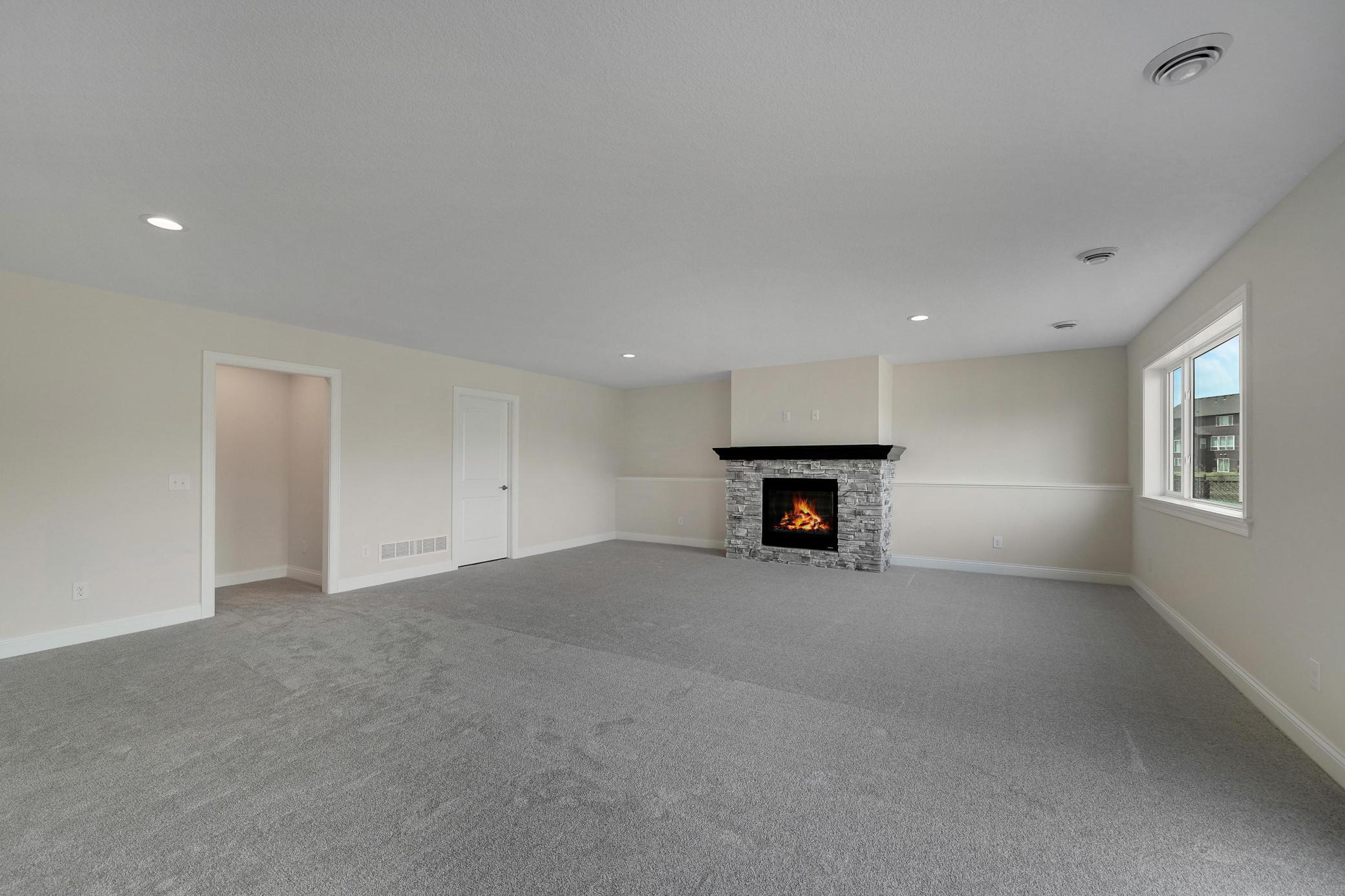 5293 178th Street W