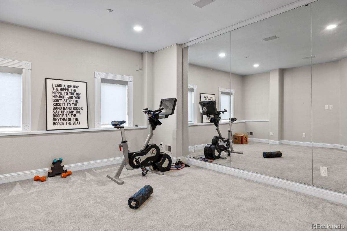 937 Aztec Drive