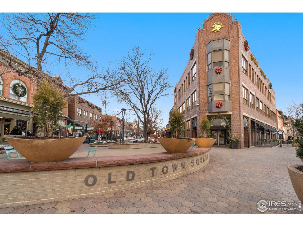 415 S Howes St N-1009