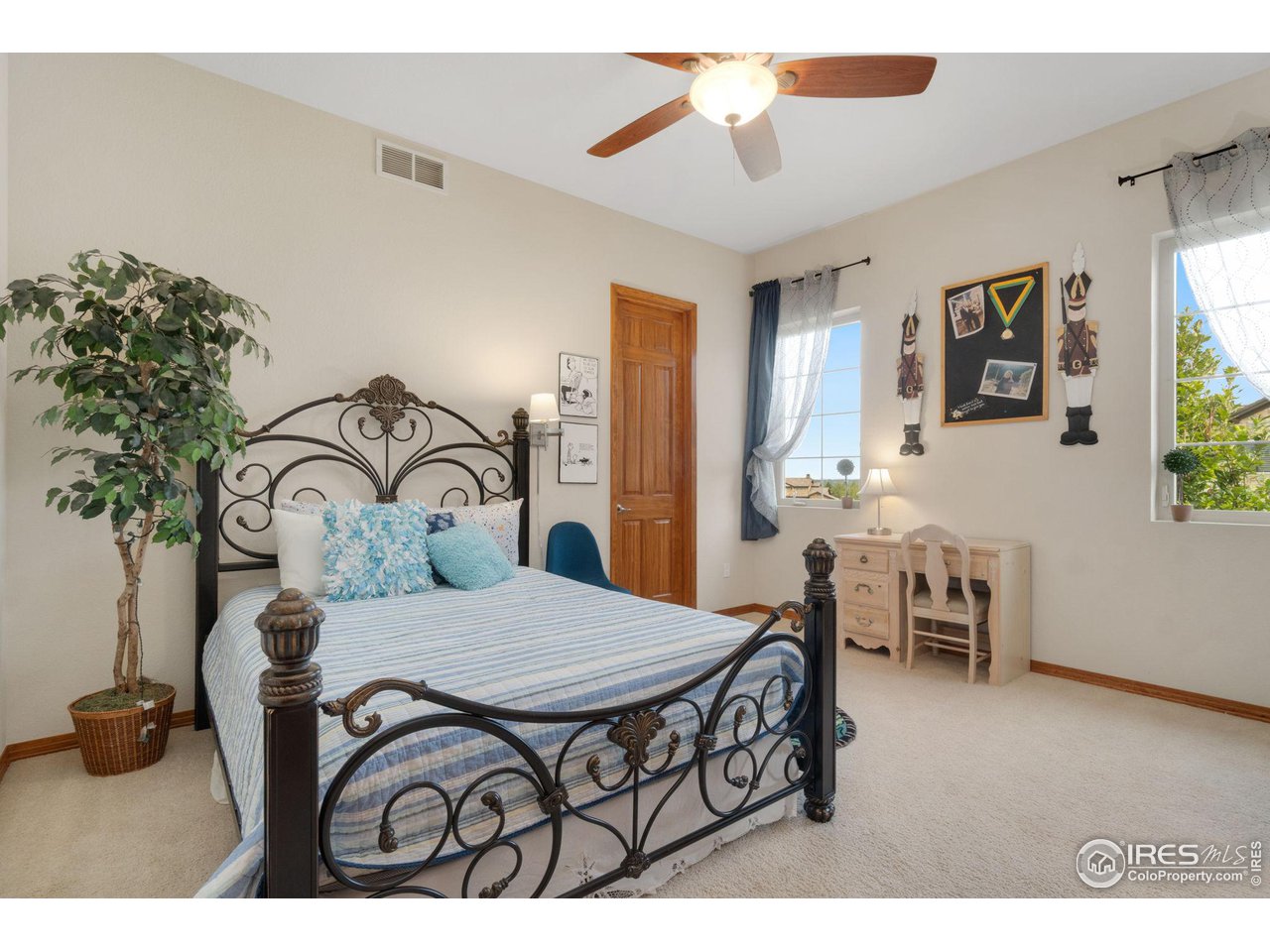 6859 S Espana Ct