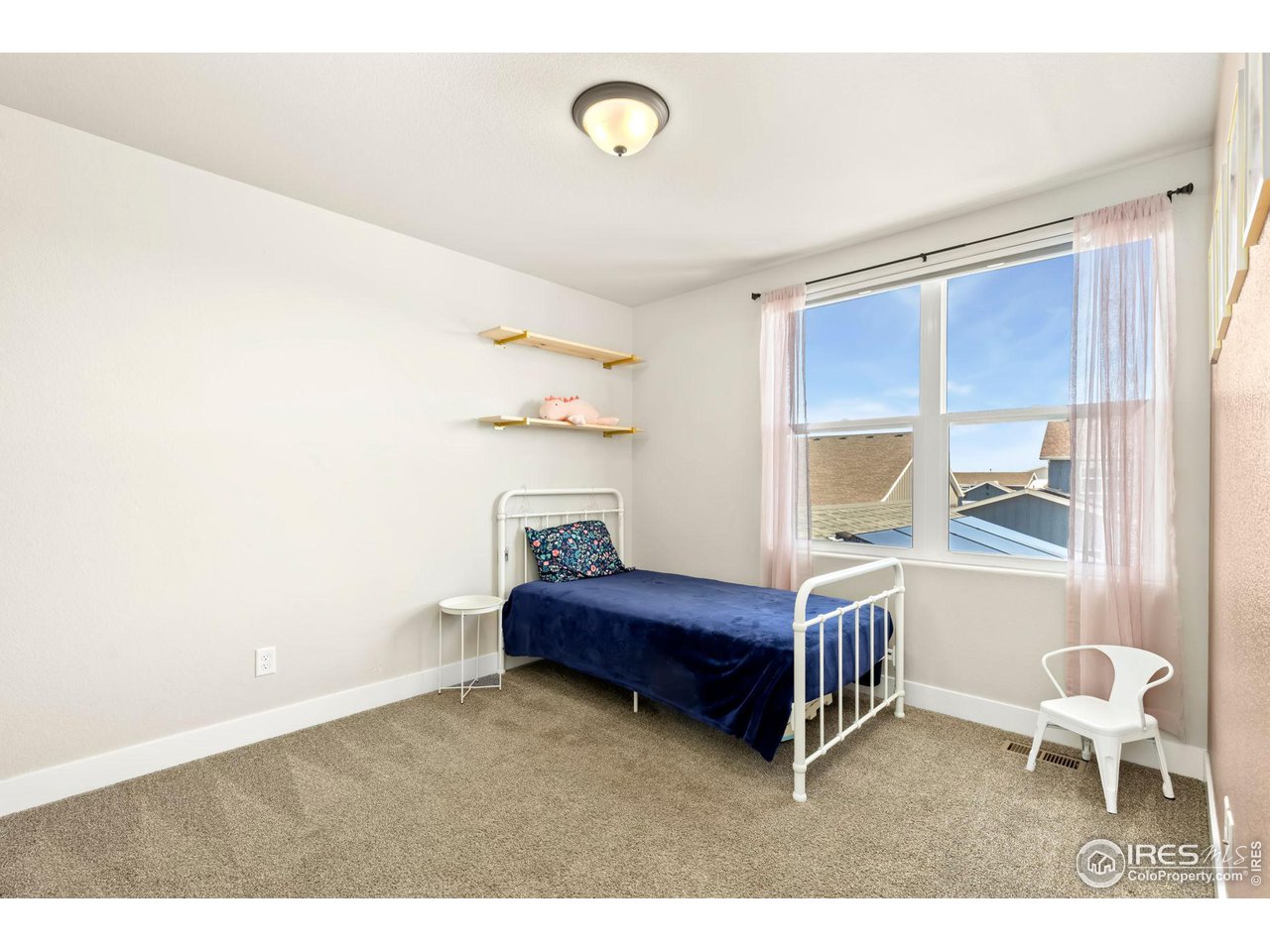 306 SE 4th St