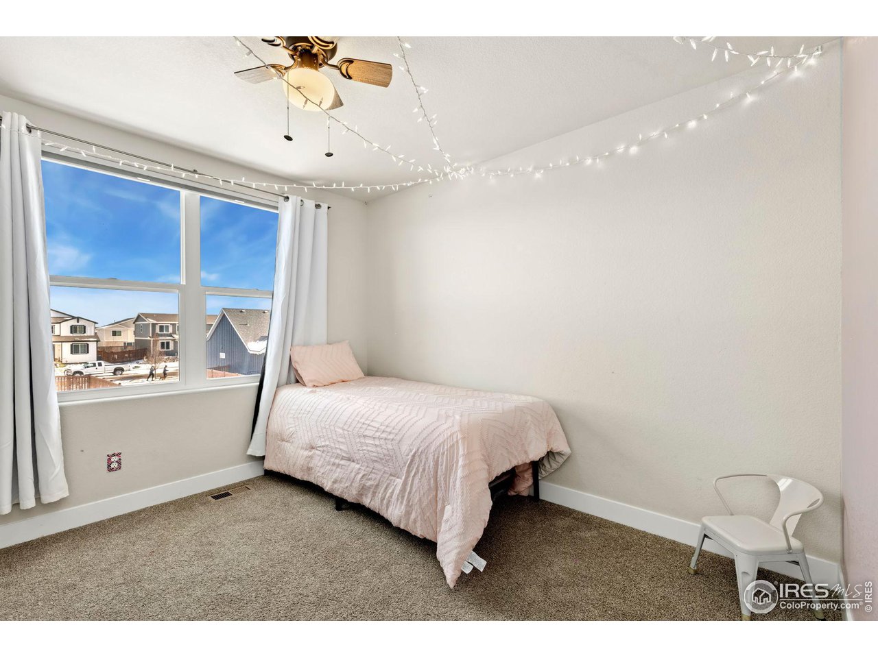 306 SE 4th St