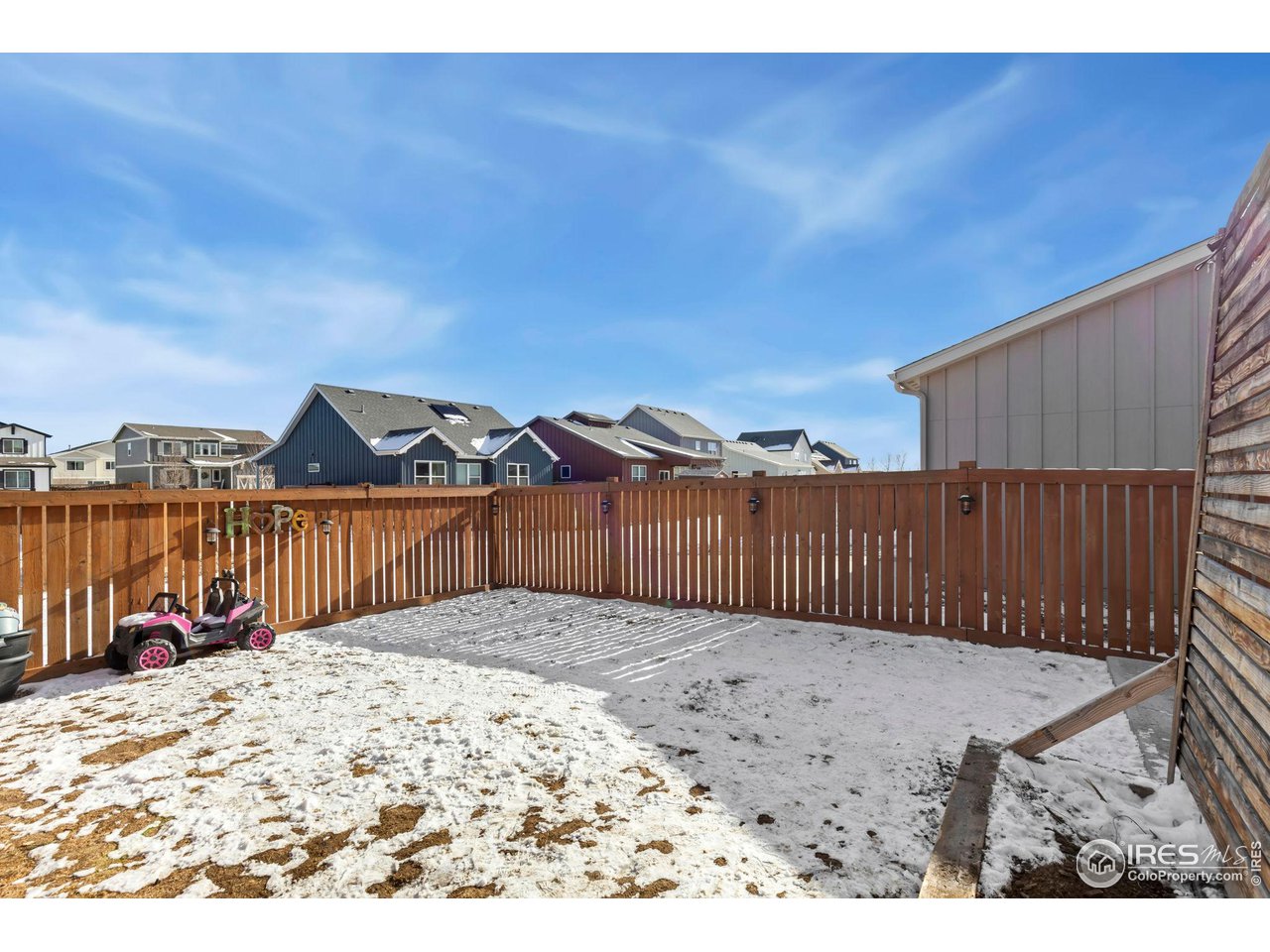 306 SE 4th St