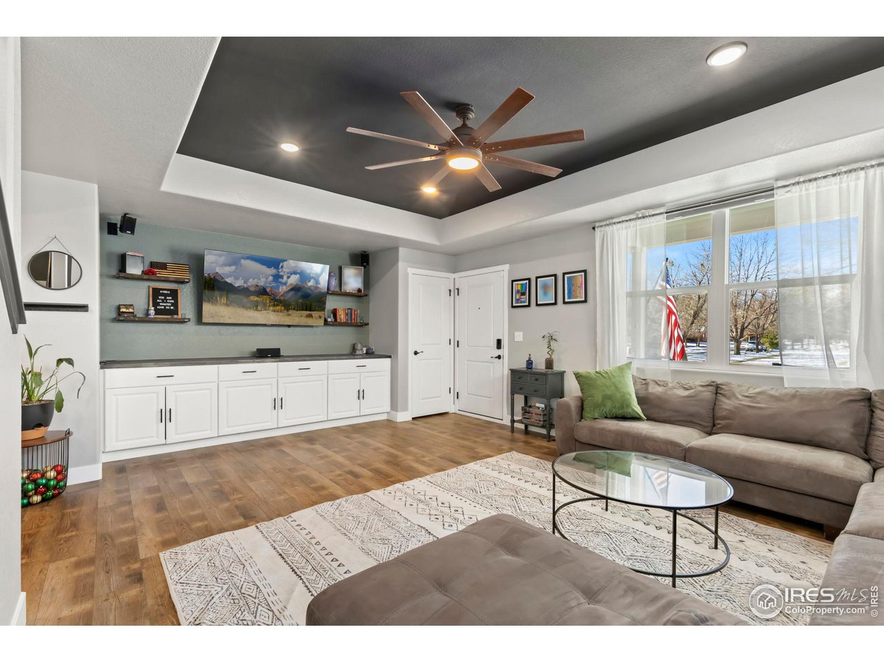 306 SE 4th St