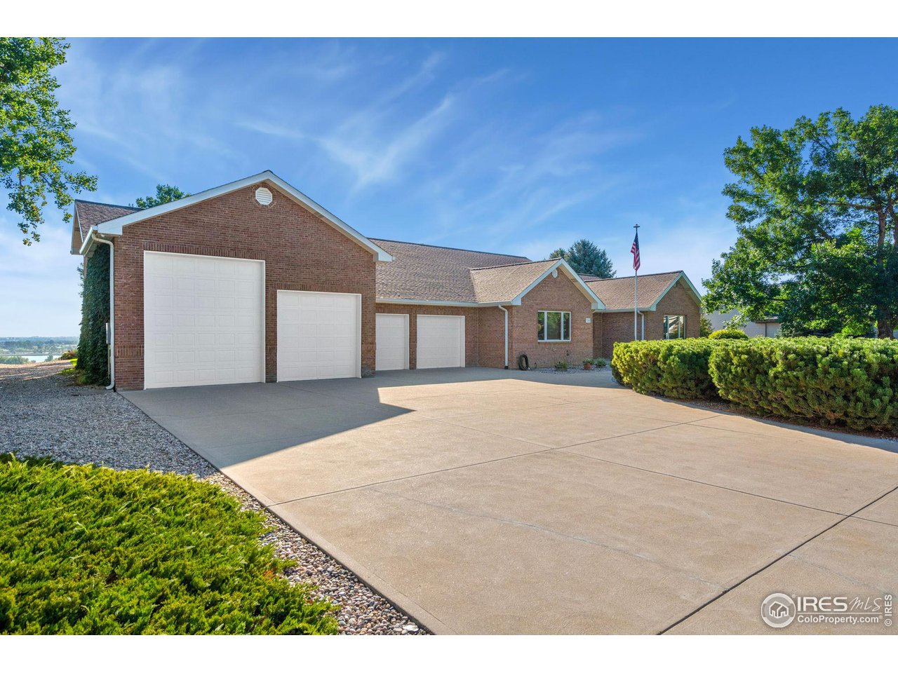 7742 Park Ridge Cir
