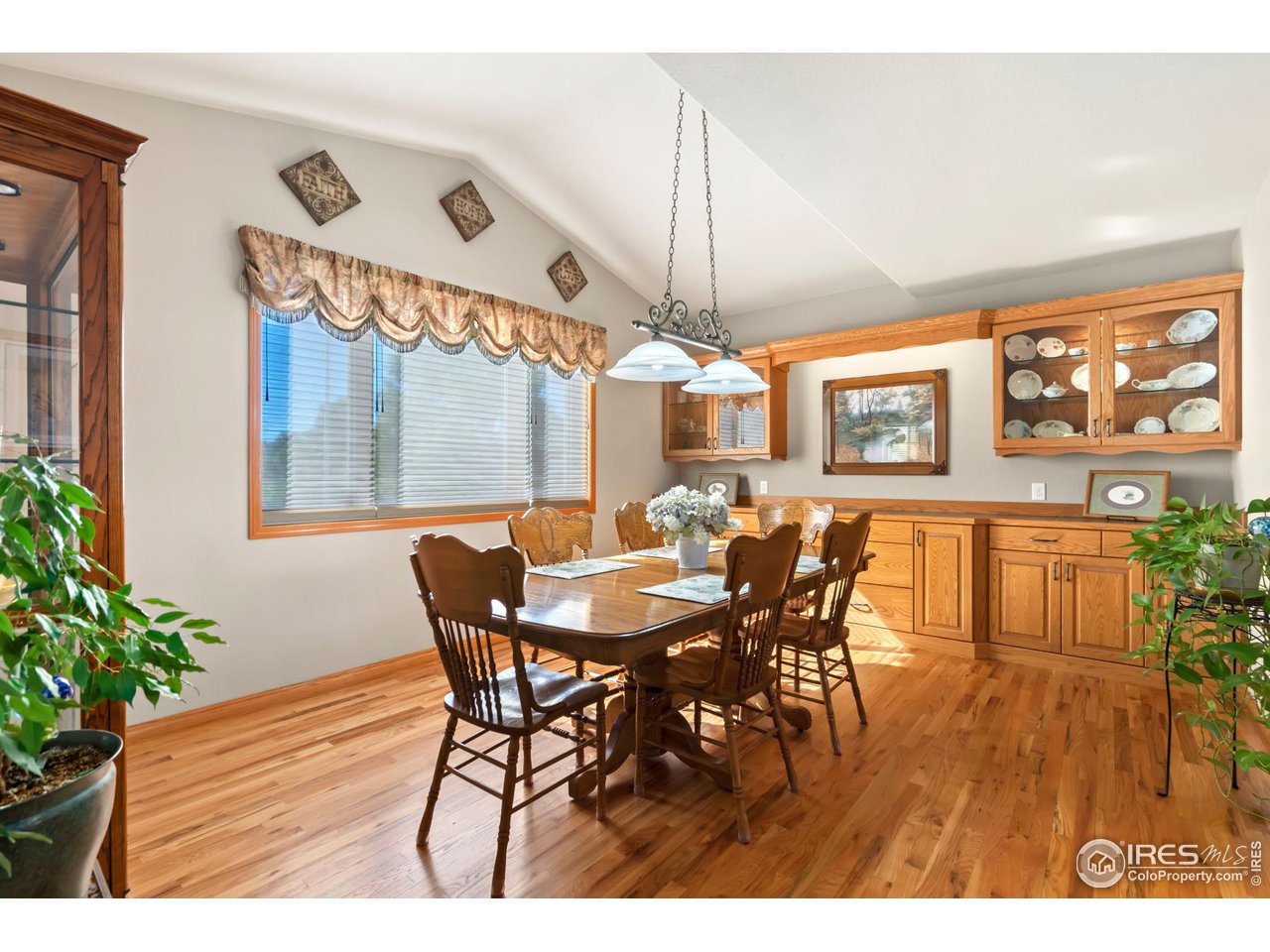 7742 Park Ridge Cir