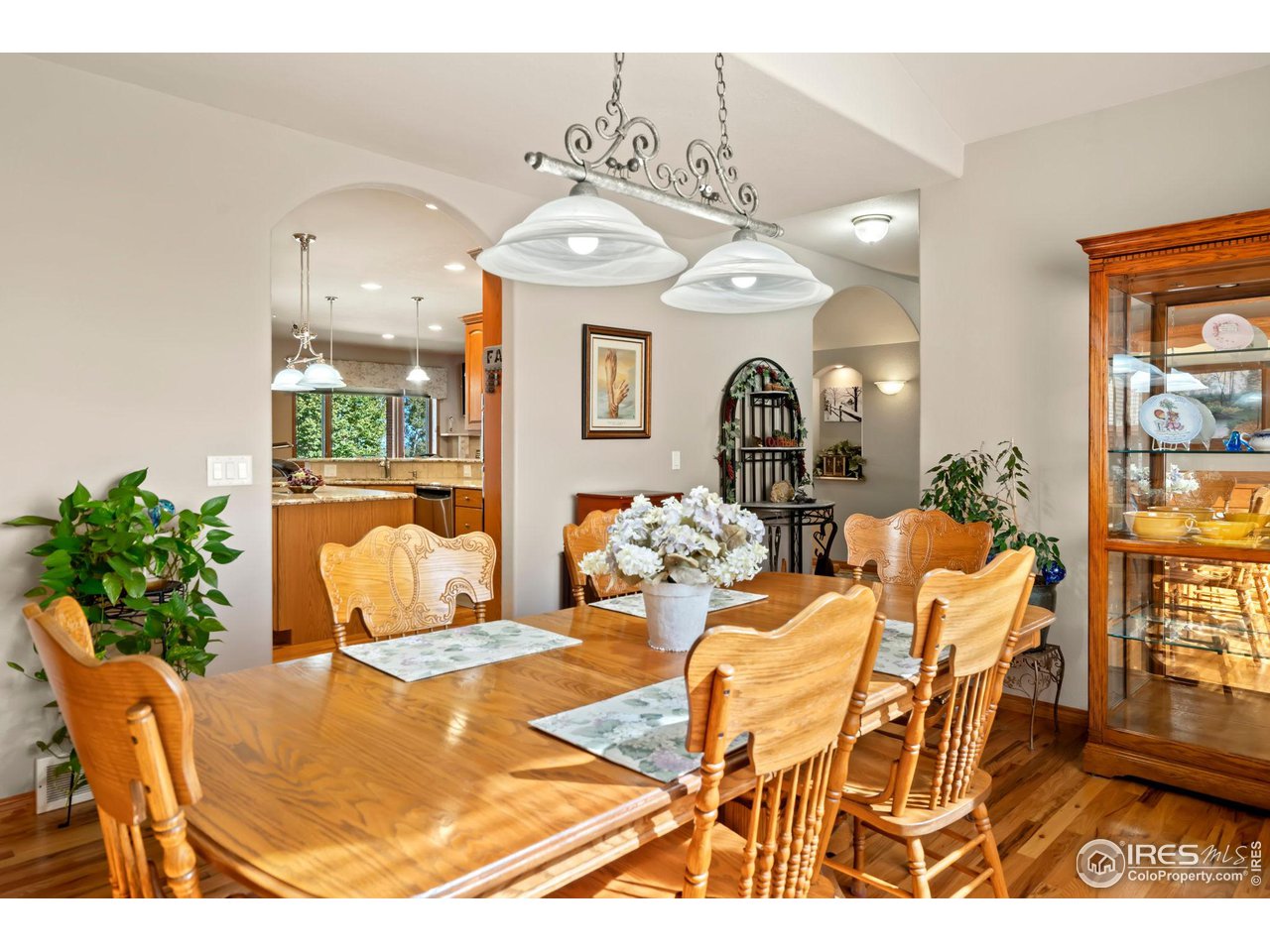 7742 Park Ridge Cir