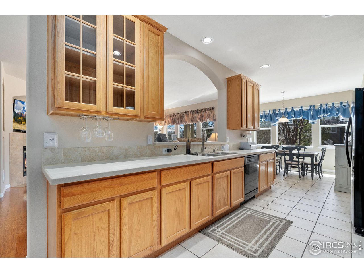 3353 New Castle Dr