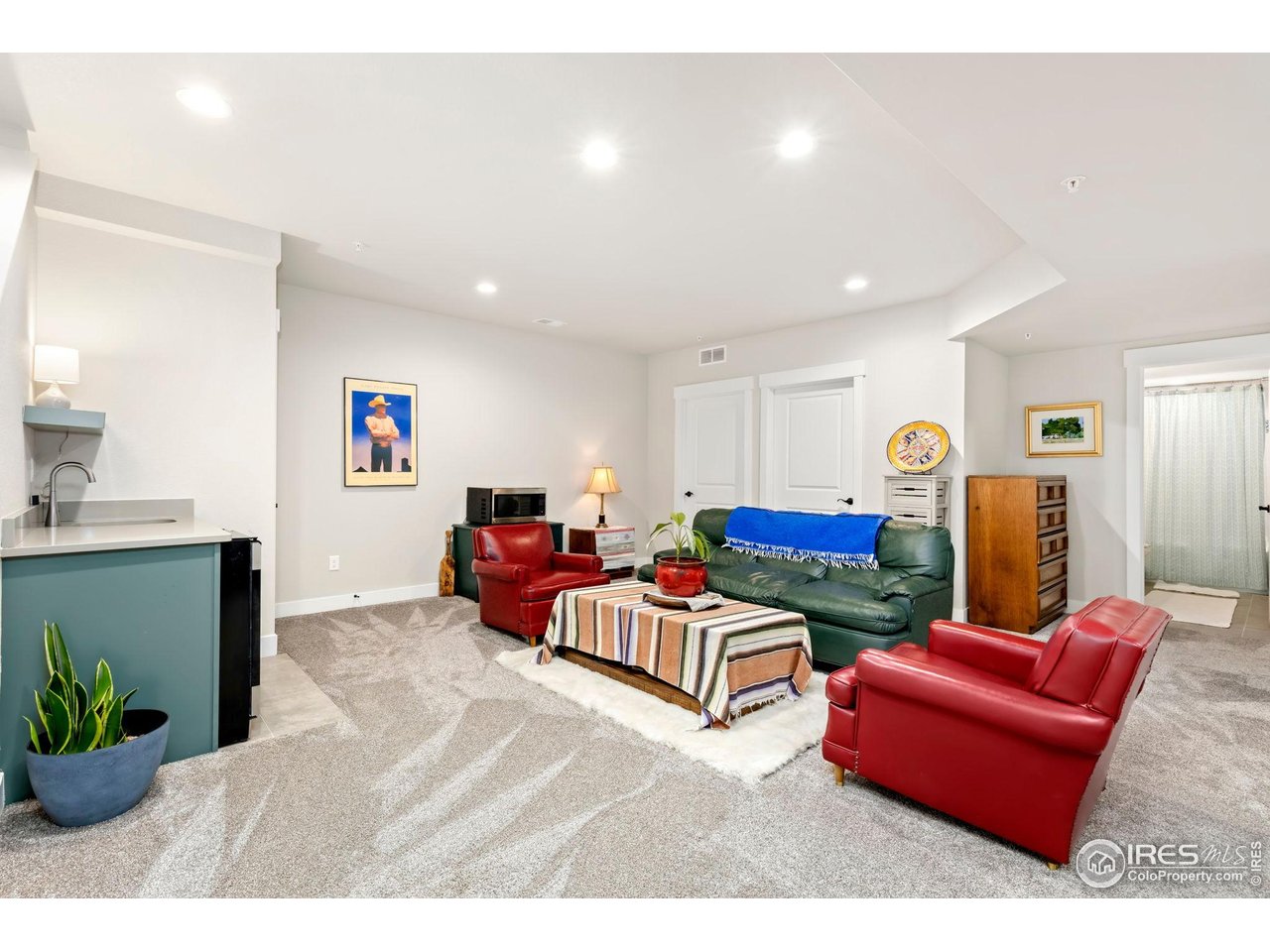 174 High Point Dr