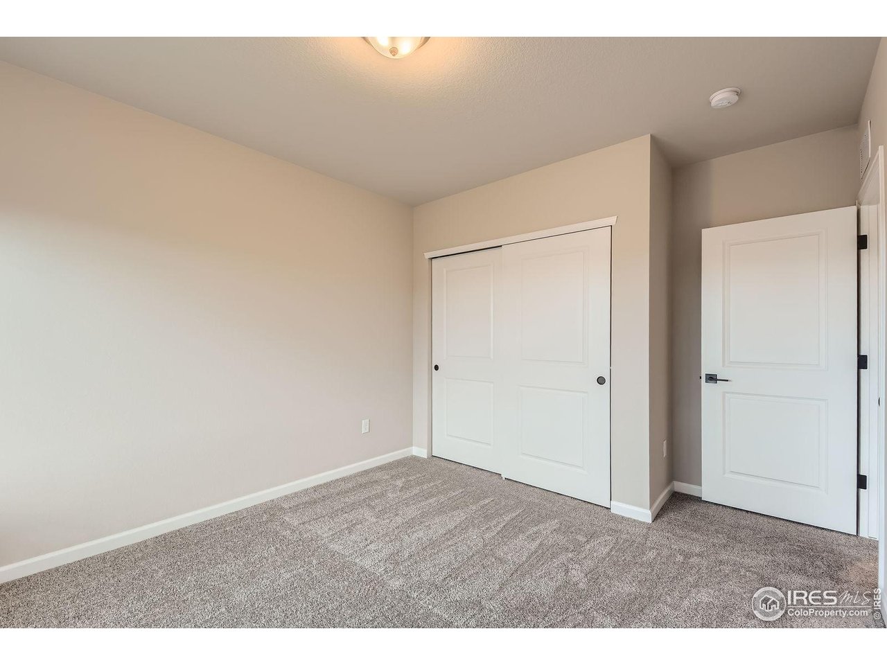 1002 Collamer Dr 2