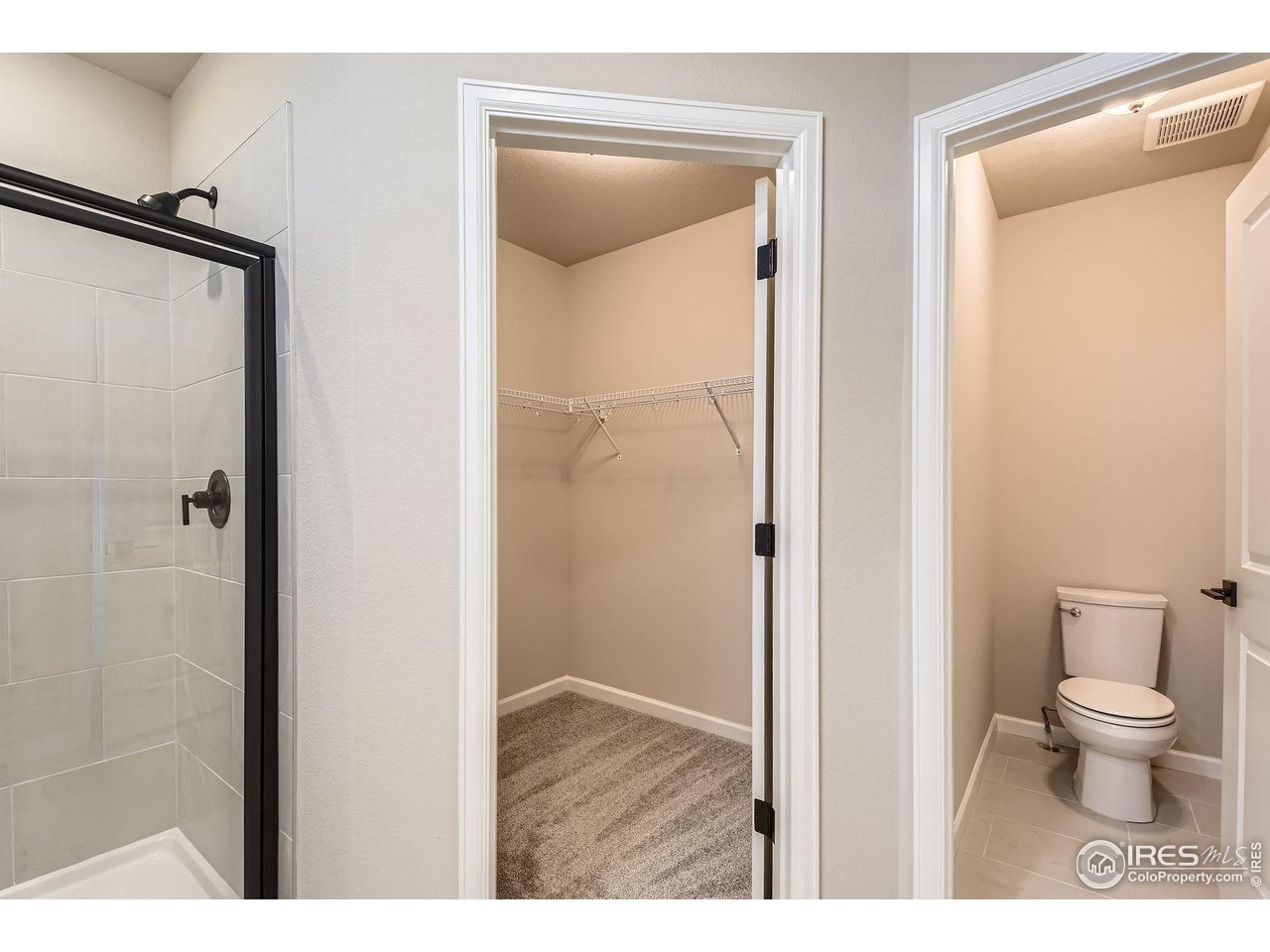 1002 Collamer Dr 2