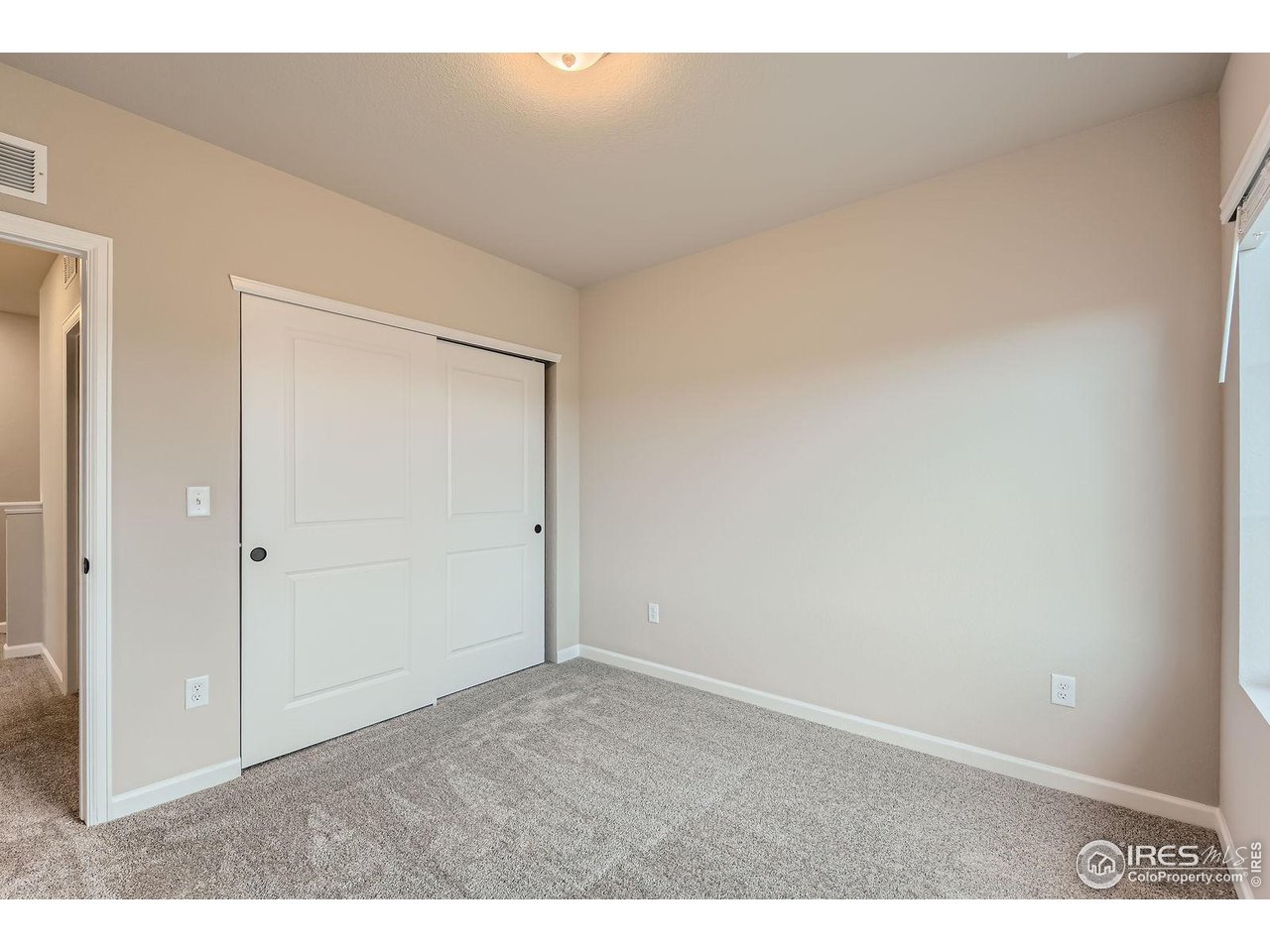 1002 Collamer Dr 2
