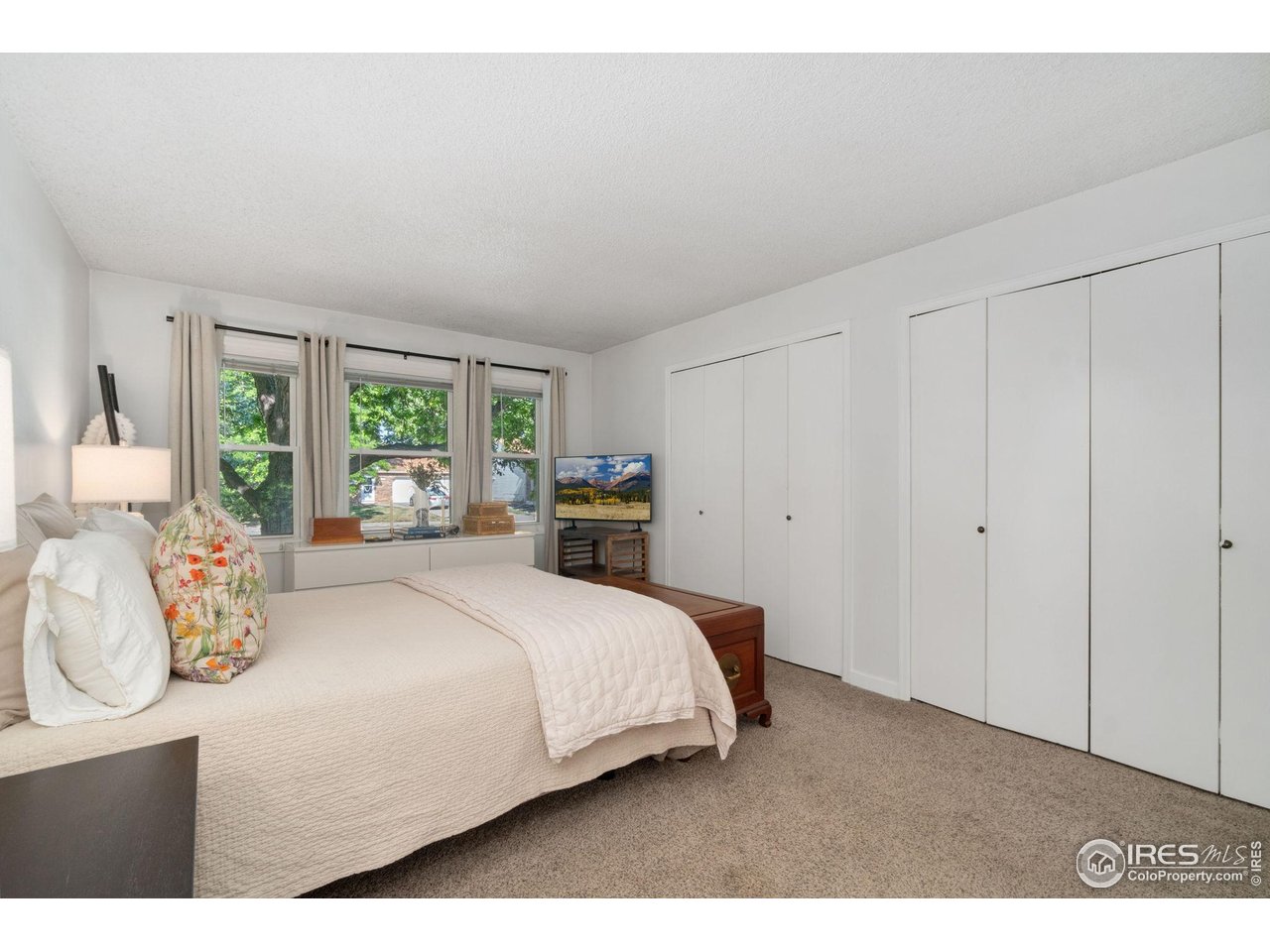 1569 Wellington Ct