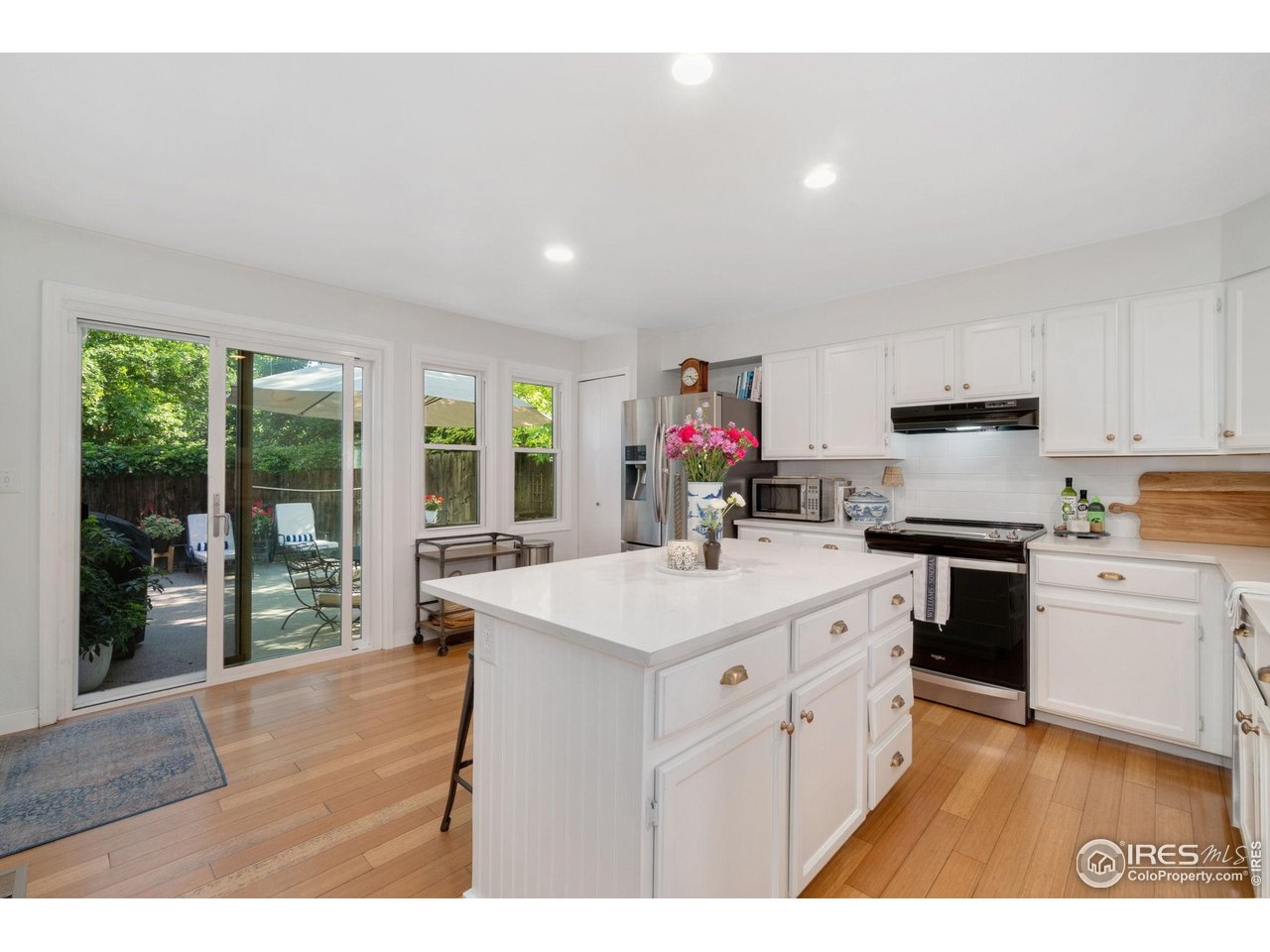 1569 Wellington Ct