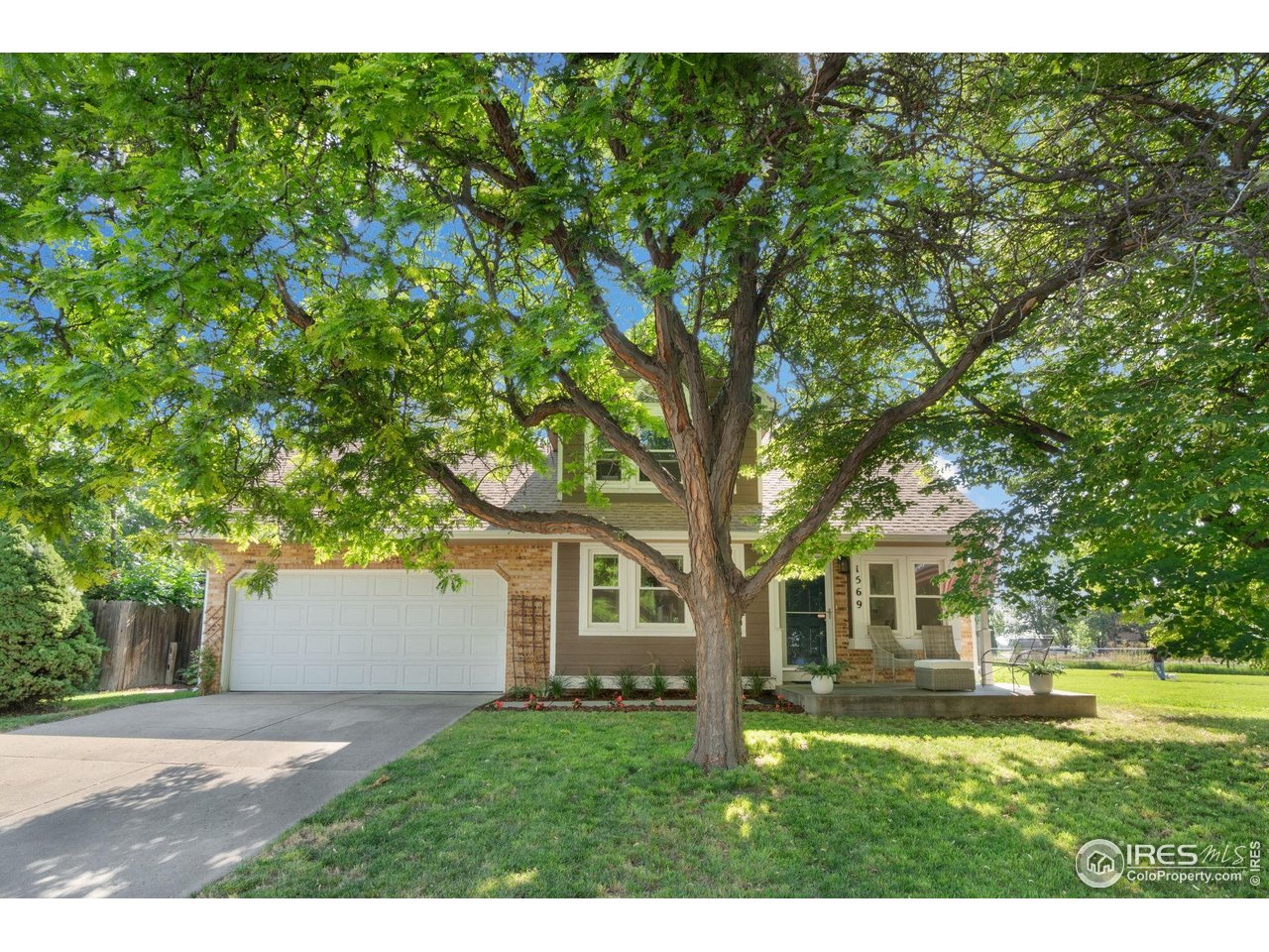 1569 Wellington Ct