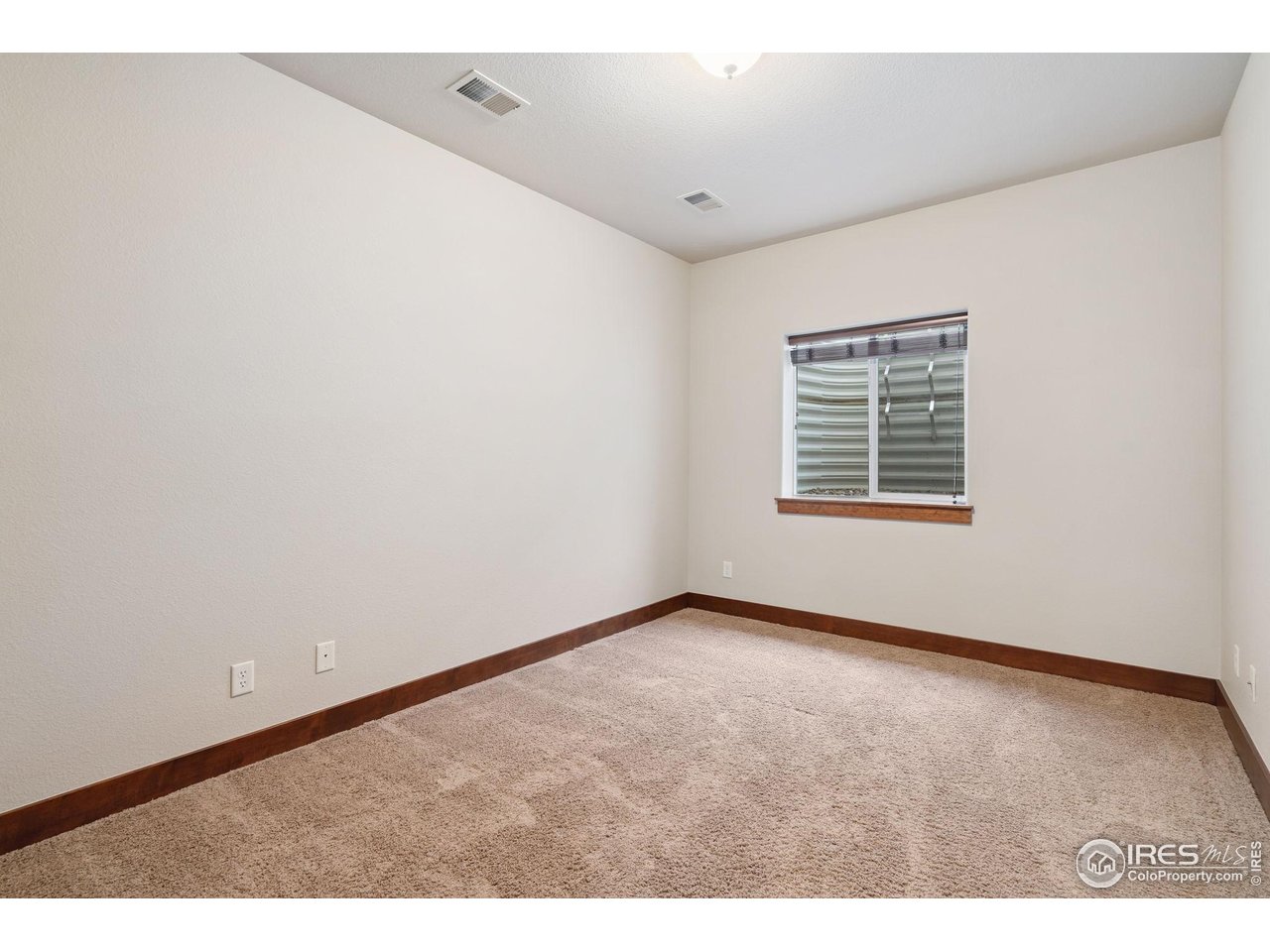3349 Egret Ct