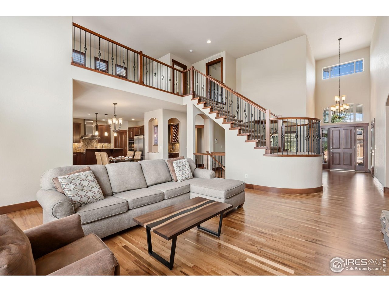 3349 Egret Ct