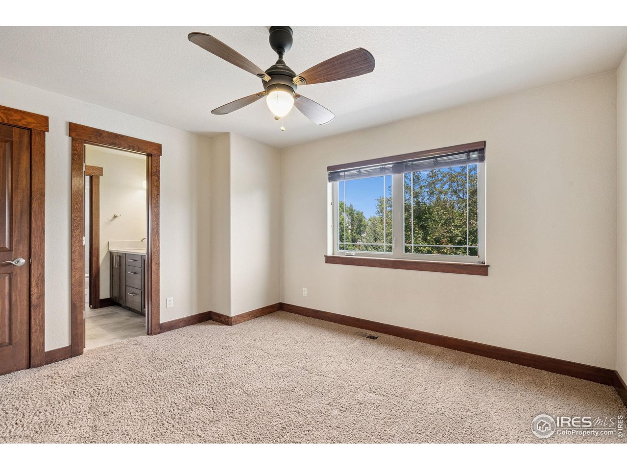 3349 Egret Ct