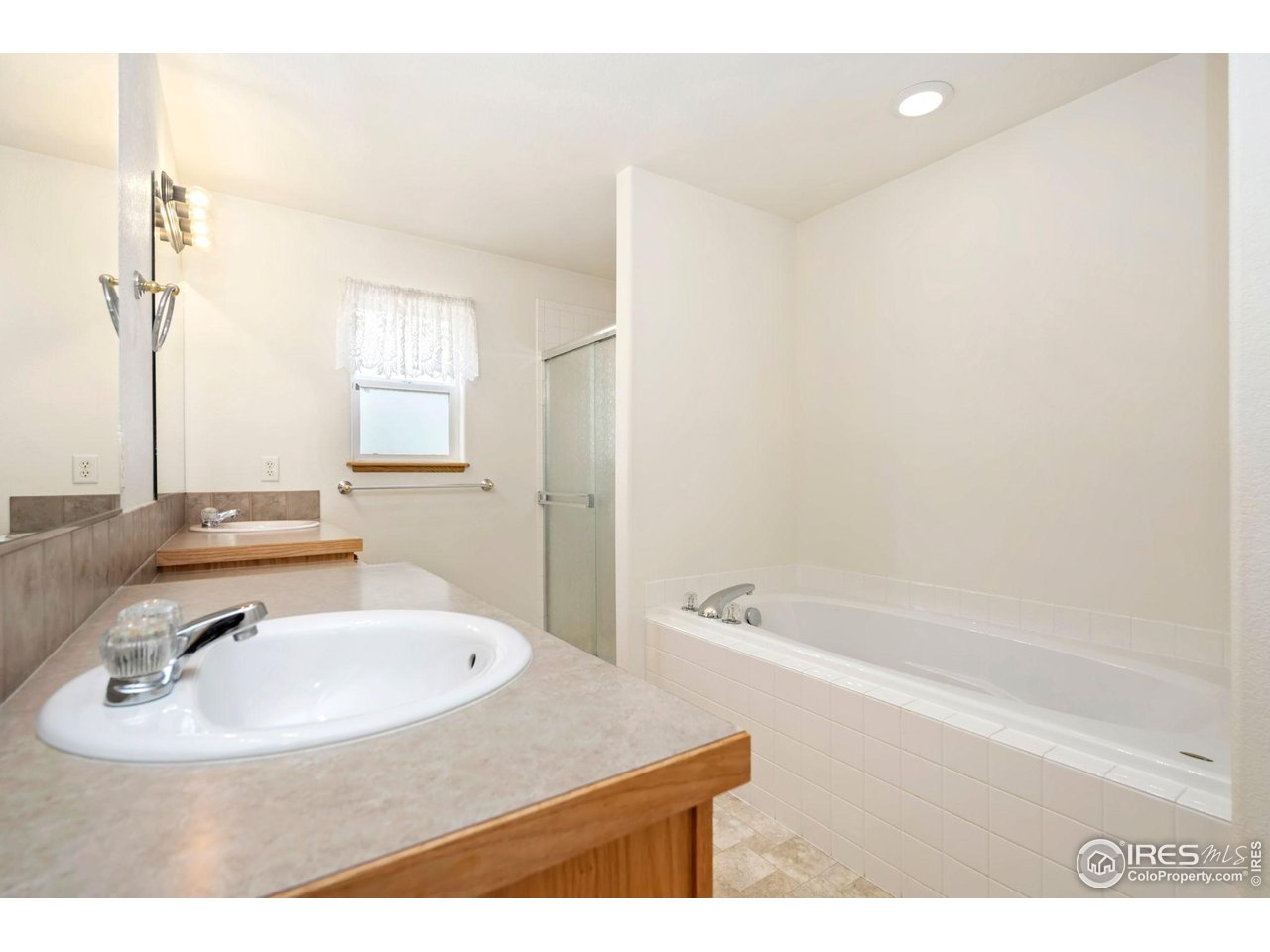 4324 Onyx Pl