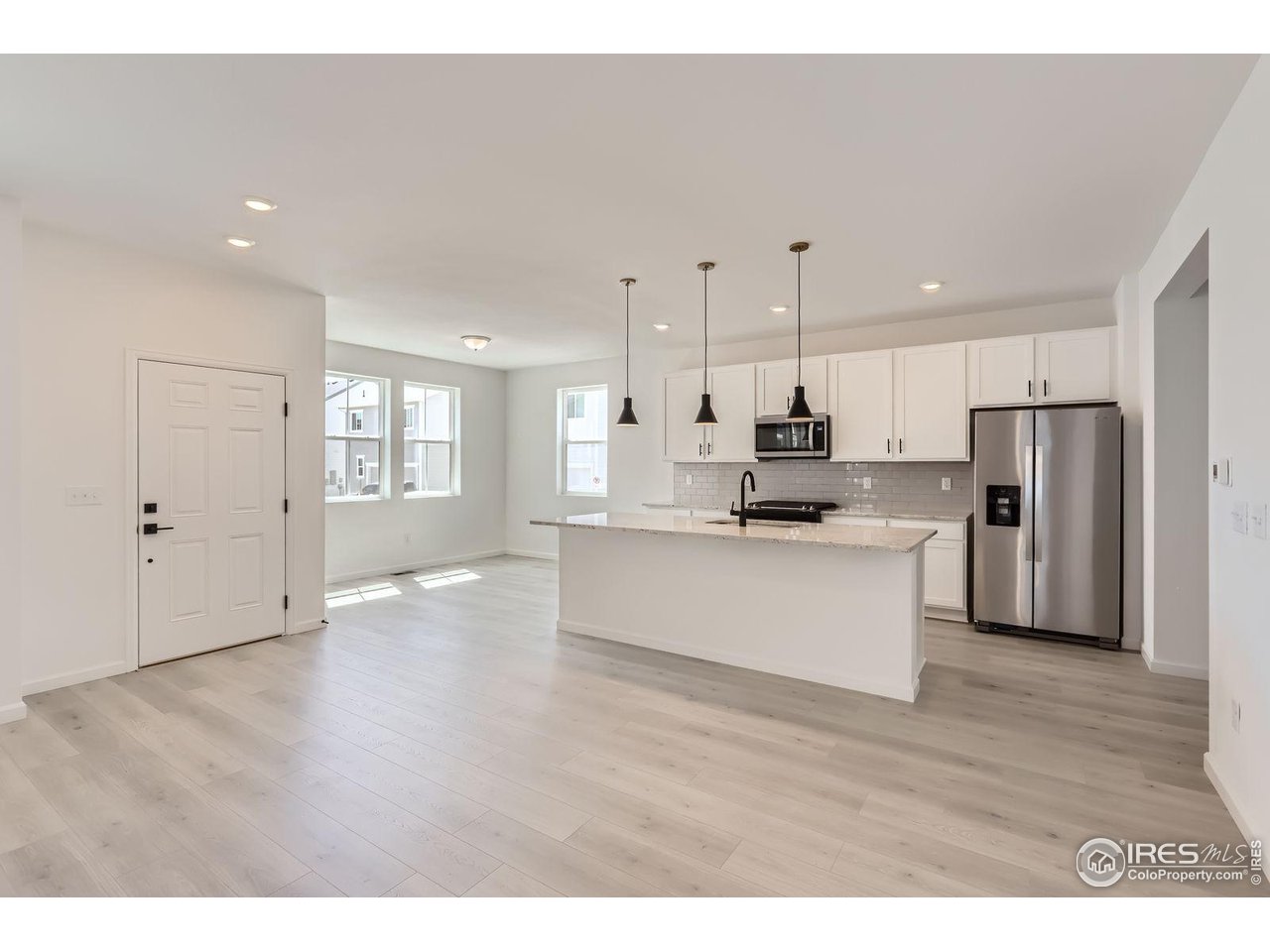 746 May Apple Ln